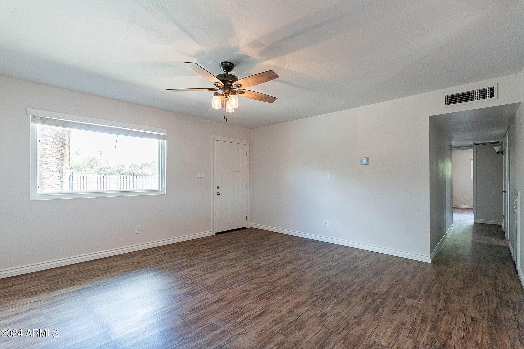 4943 E INDIAN SCHOOL Road 4