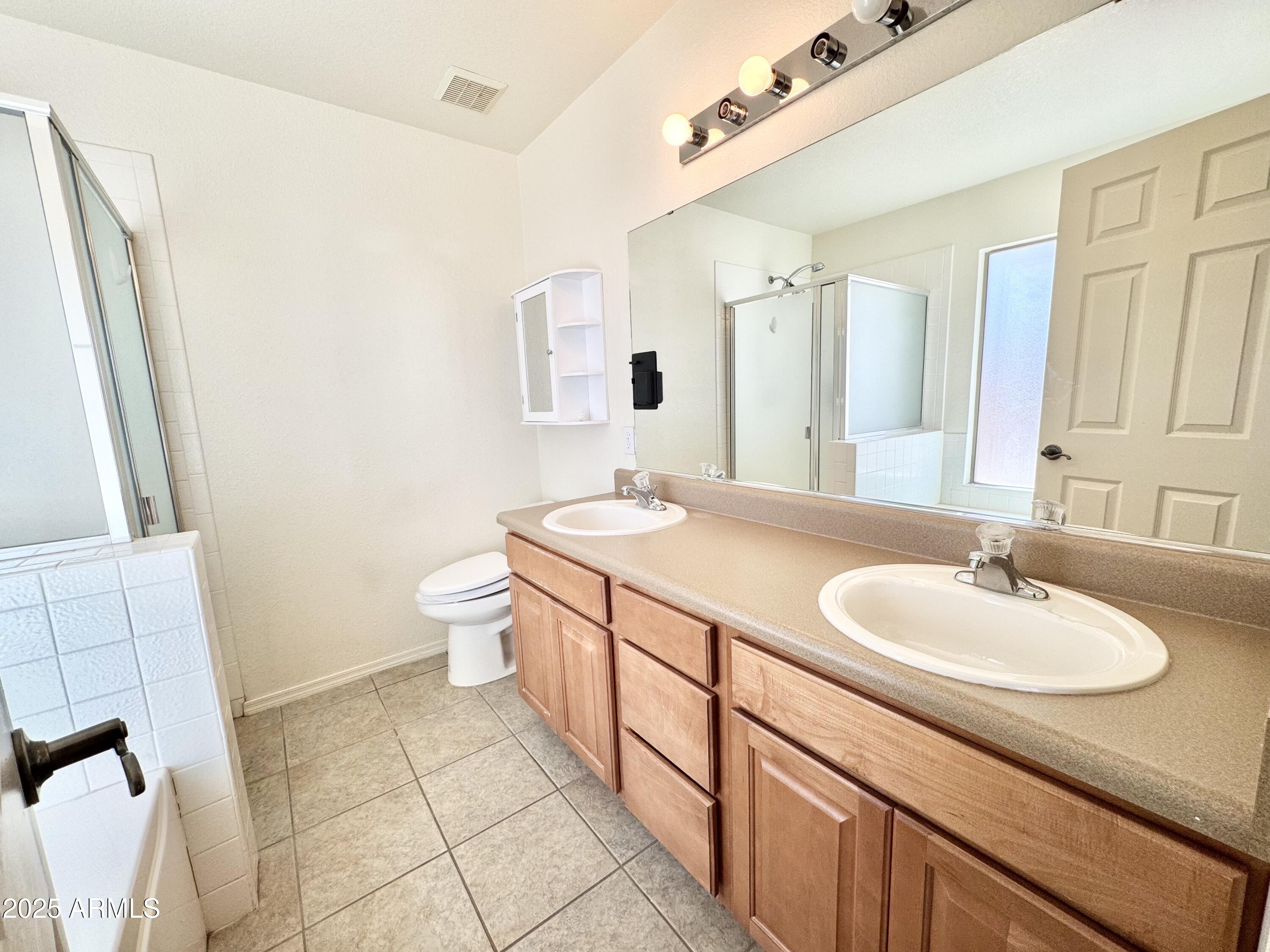 REMINGTON PARK WEST ESTATES - Residential