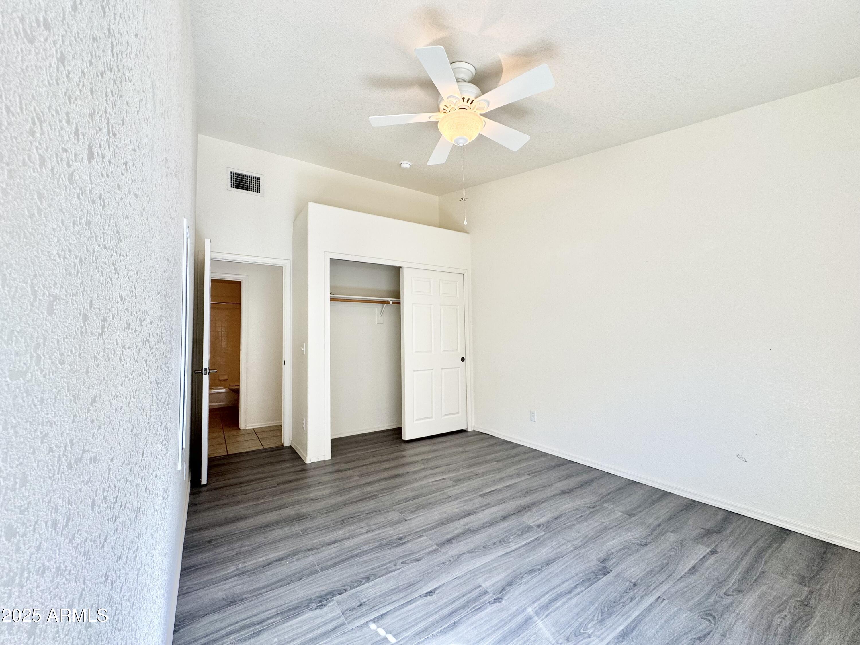 REMINGTON PARK WEST ESTATES - Residential