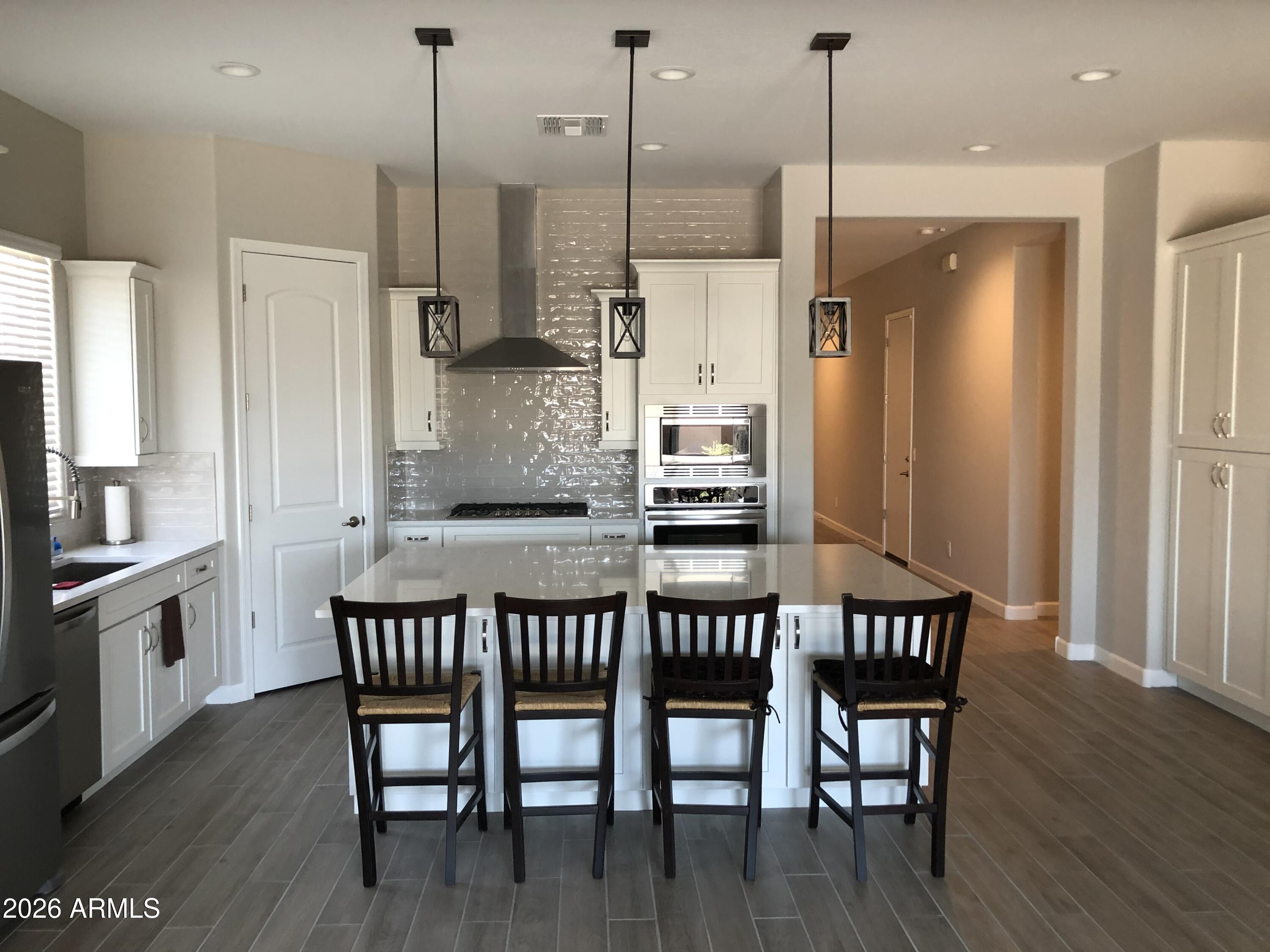 2008 E PARK VIEW Lane