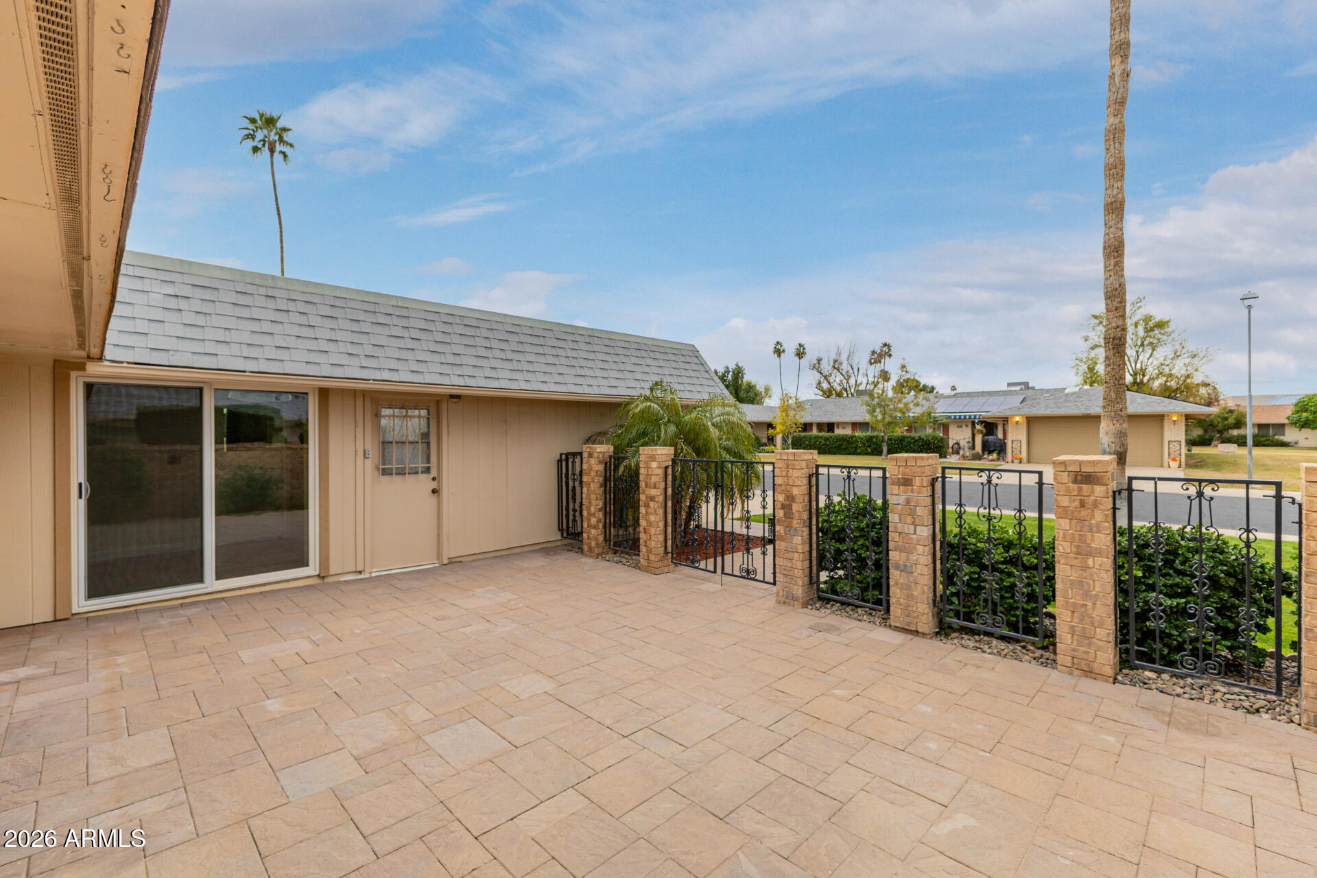 10311 W KINGSWOOD Circle