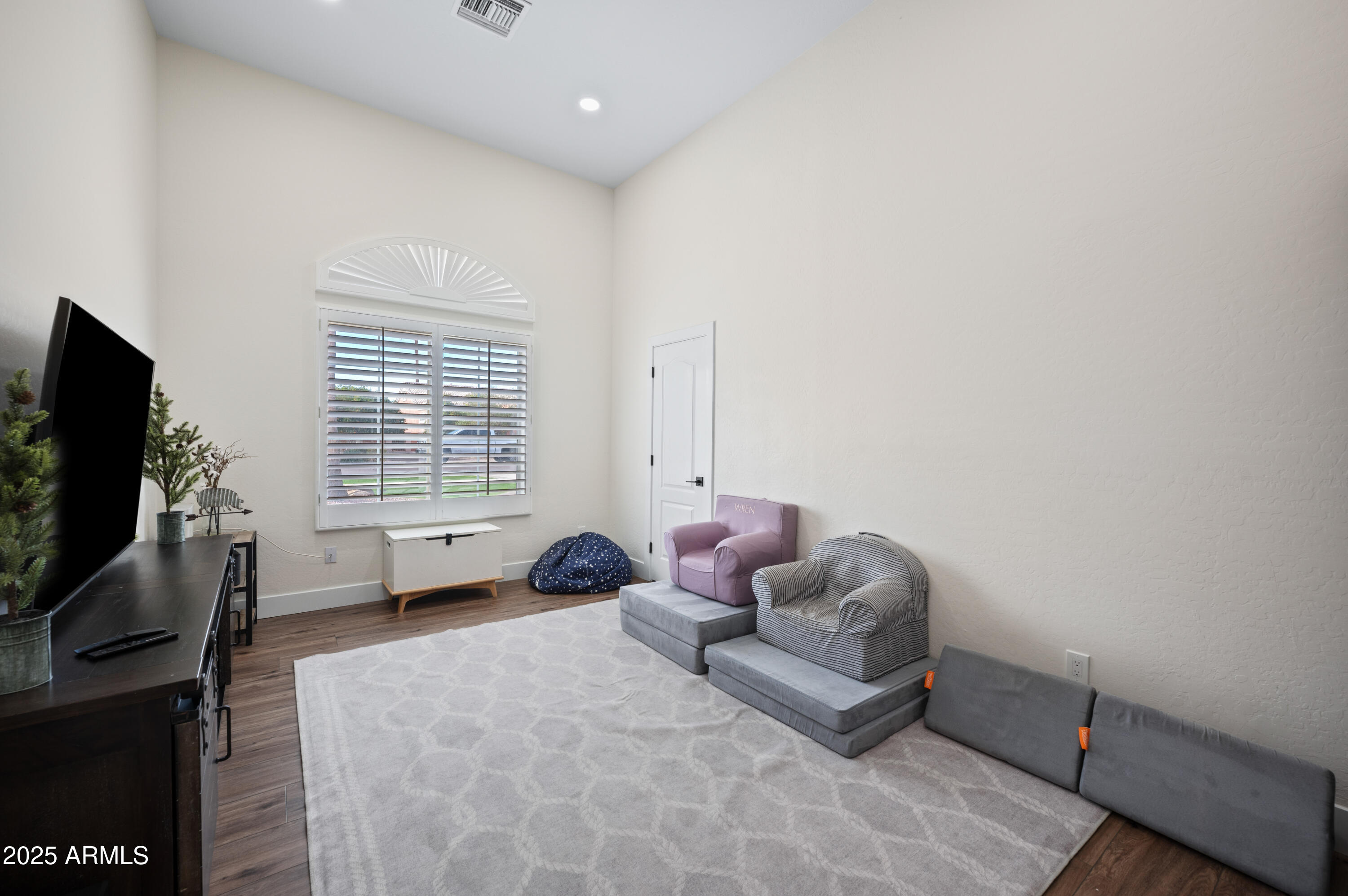 2251 N 32ND Street 10