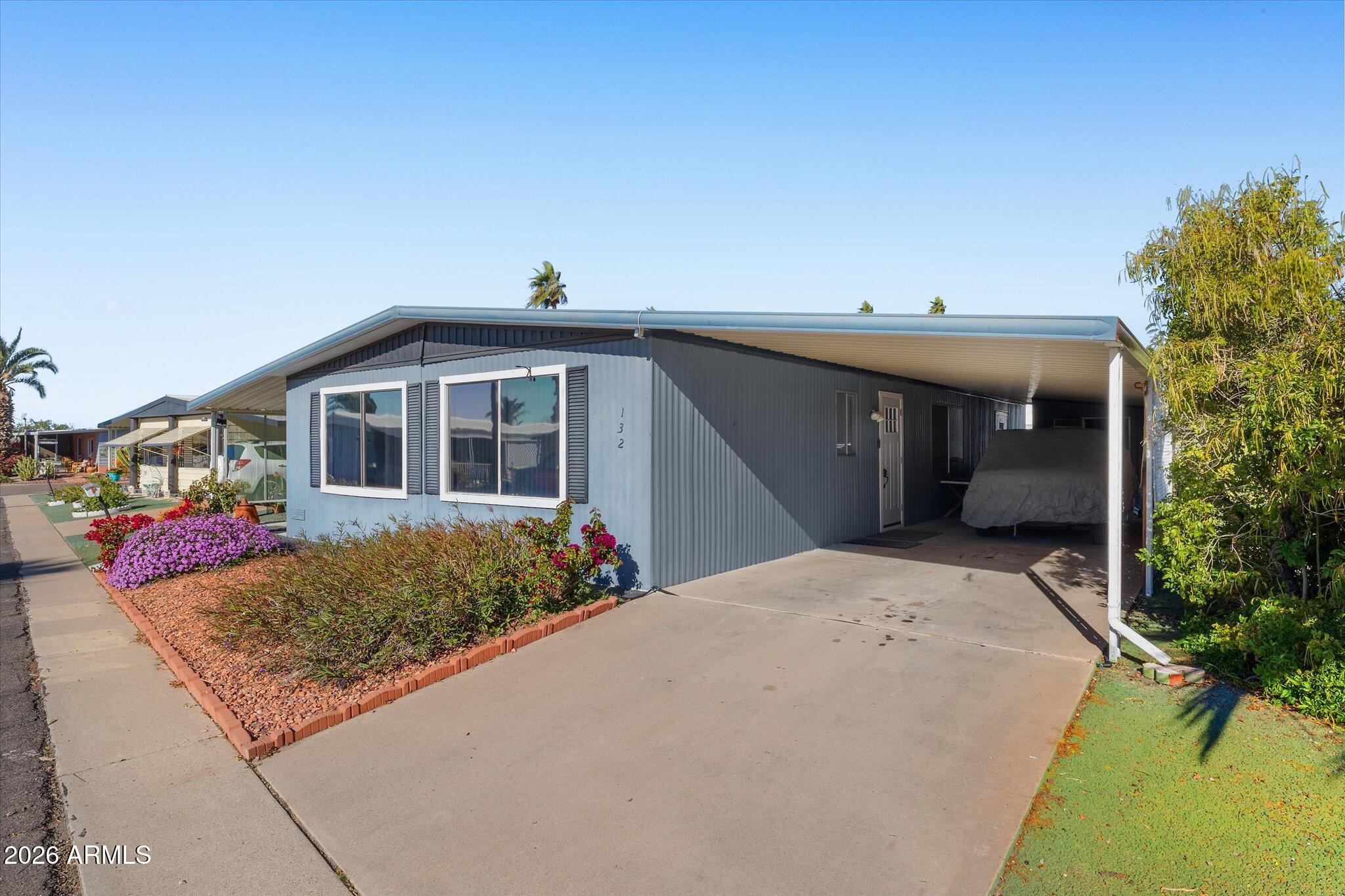 120 N VAL VISTA Drive 132