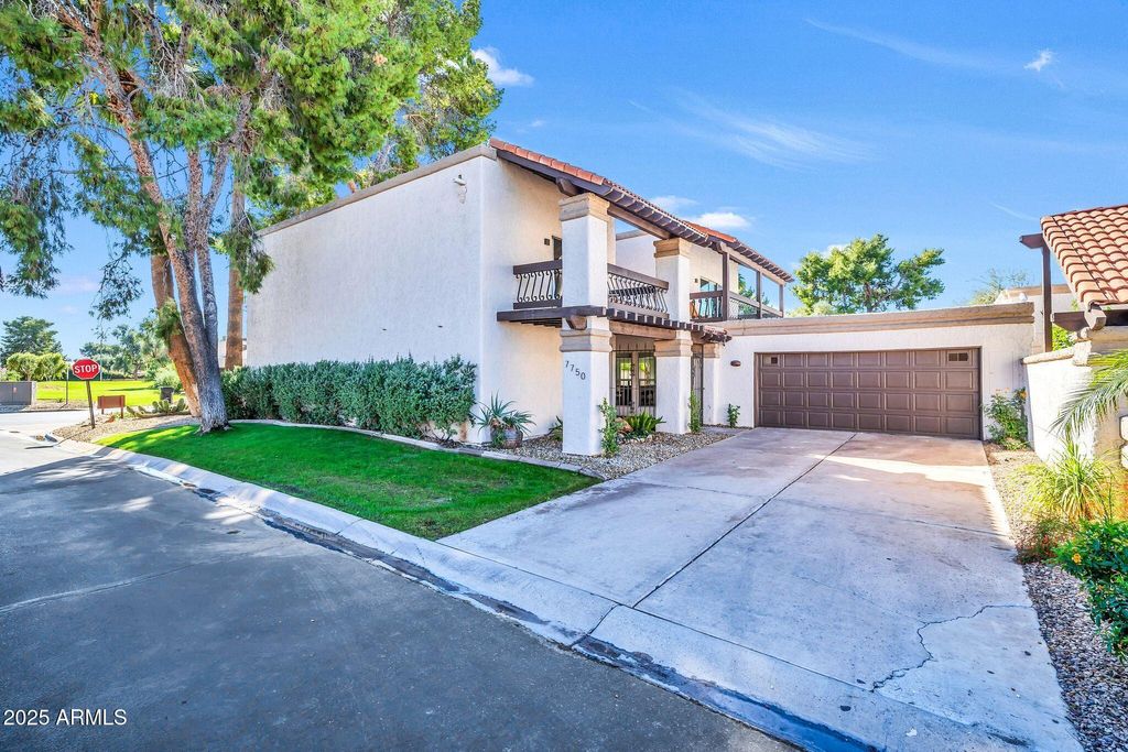 Photo of 7750 E Pleasant Run, Scottsdale, AZ 85258 (MLS # 6944410)