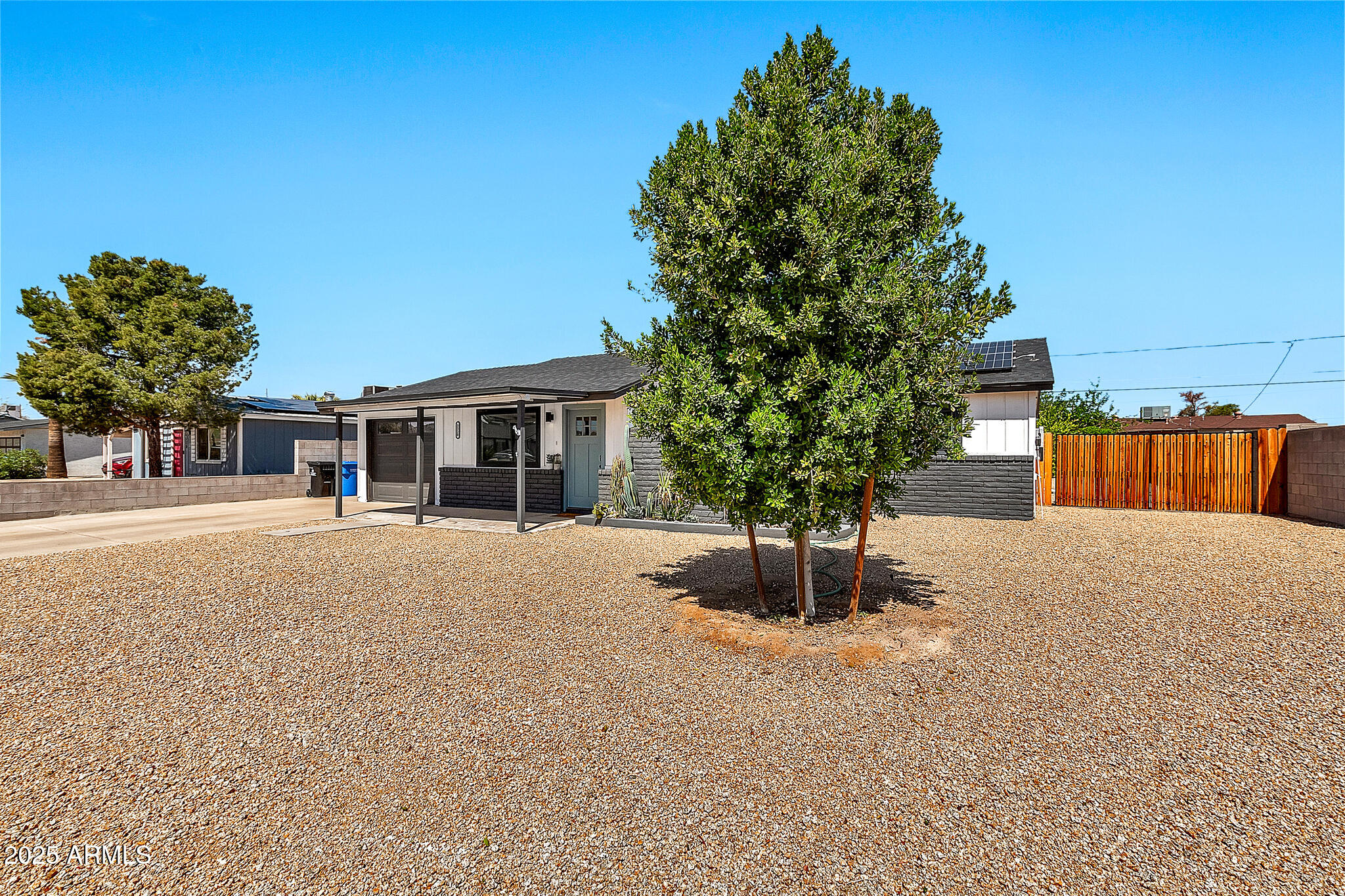 3320 E CLAIRE Drive