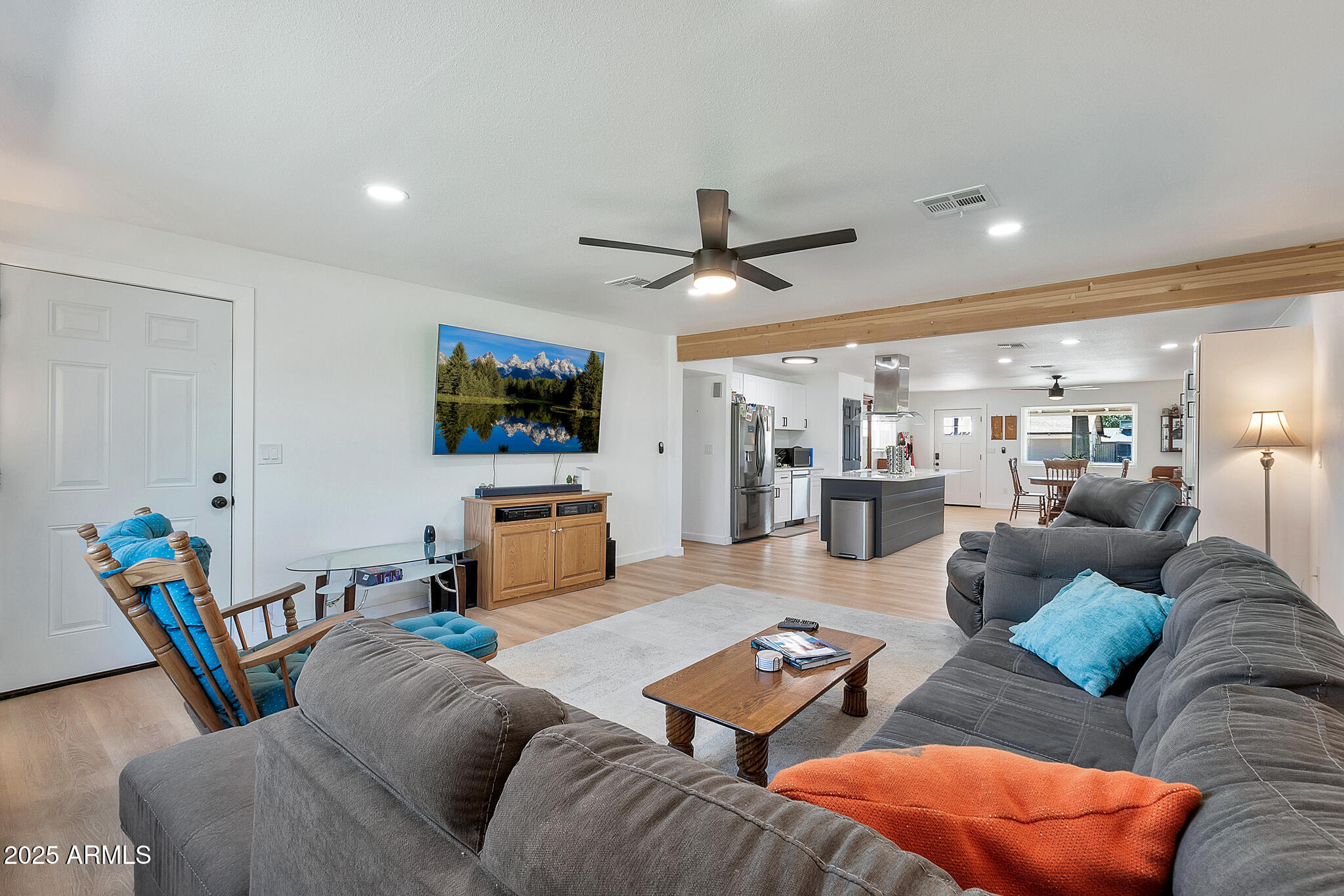 3320 E CLAIRE Drive