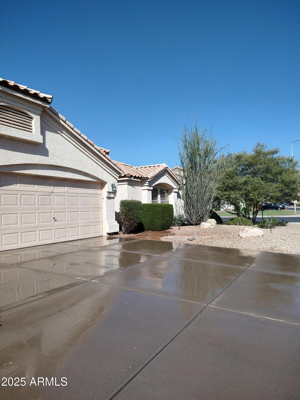 Photo of 1365 W Courtney Lane, Tempe, AZ 85284 (MLS # 6907199)
