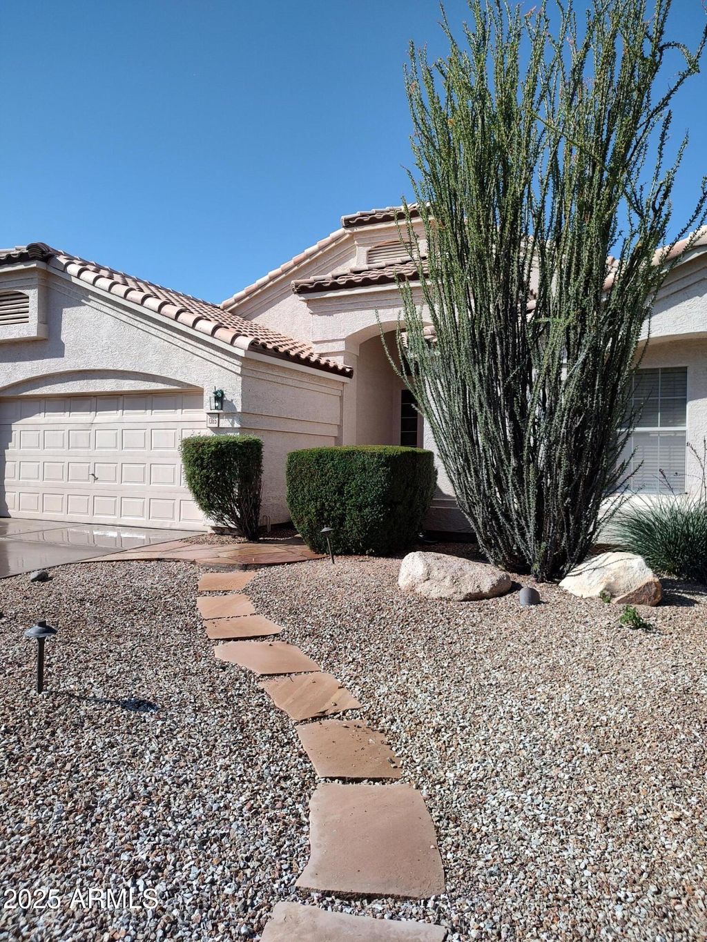 Photo of 1365 W Courtney Lane, Tempe, AZ 85284 (MLS # 6907199)