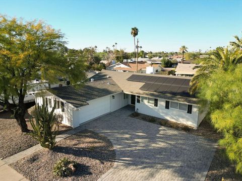 Photo of 8656 E Solano Drive, Scottsdale, AZ 85250 (MLS # 7013796)