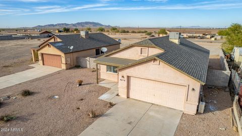 A home in Arizona City