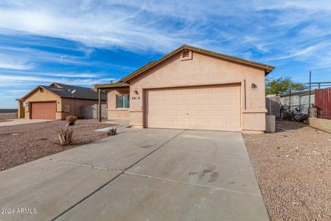 A home in Arizona City