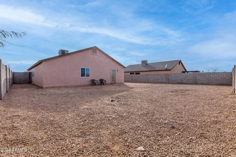 A home in Arizona City