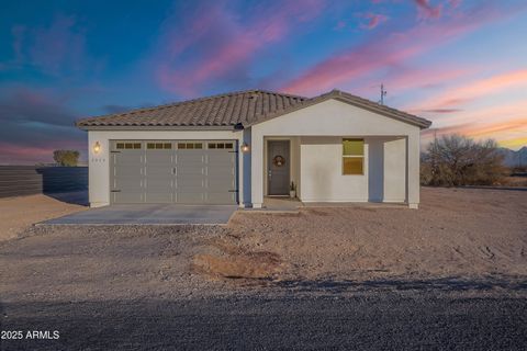 A home in Eloy