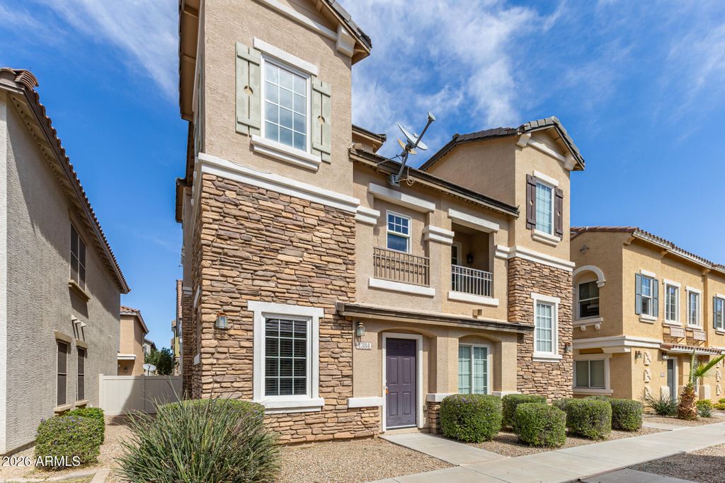 Photo of 1384 S Sabino Drive, Gilbert, AZ 85296 (MLS # 6995607)