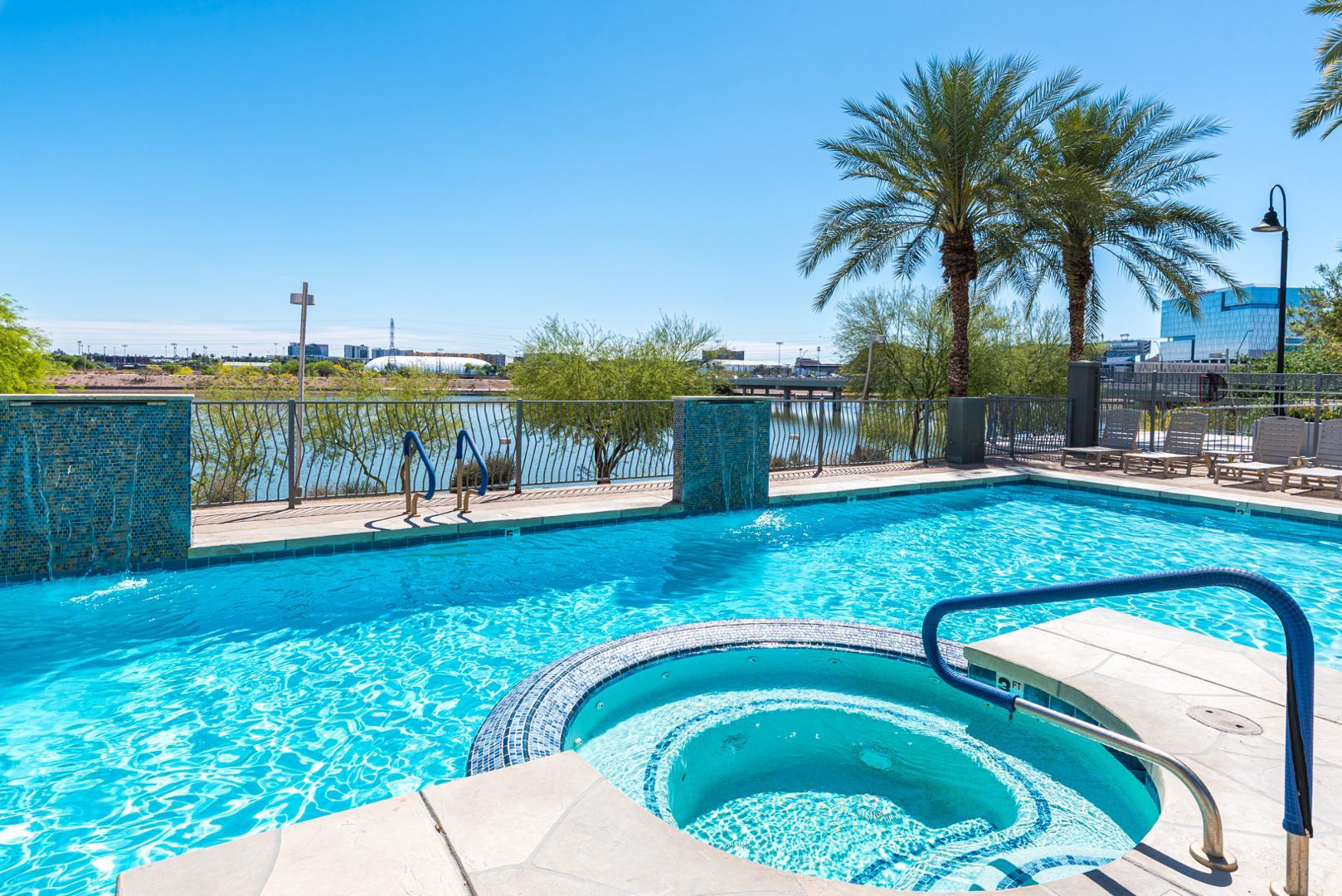 945 E Playa Del Norte Drive Unit 1008