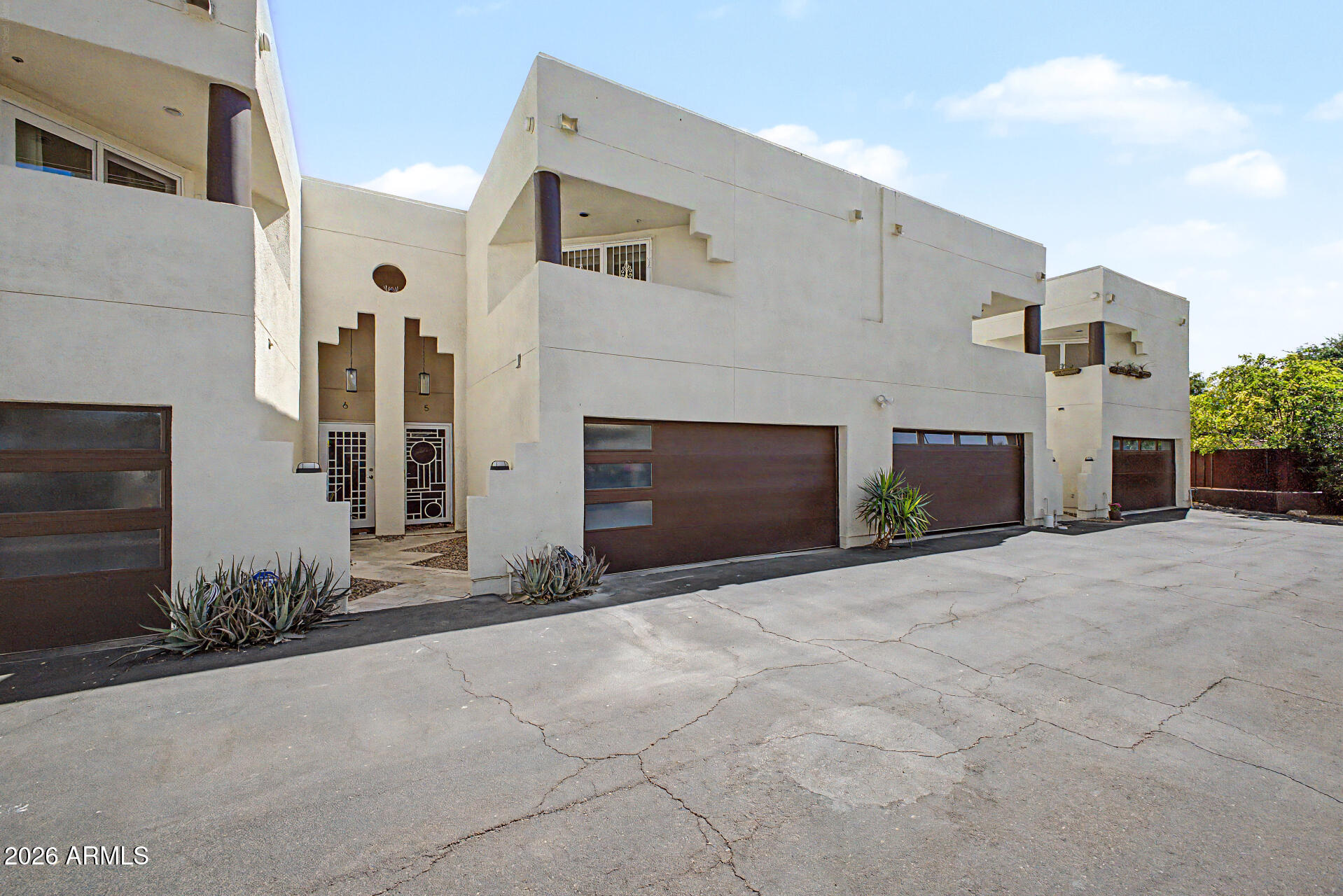 21 W PASADENA Avenue 5