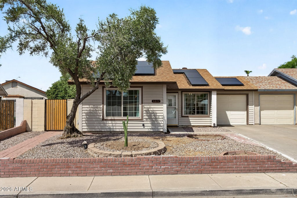 Photo of 8812 W Meadow Drive, Peoria, AZ 85382 (MLS # 7082449)