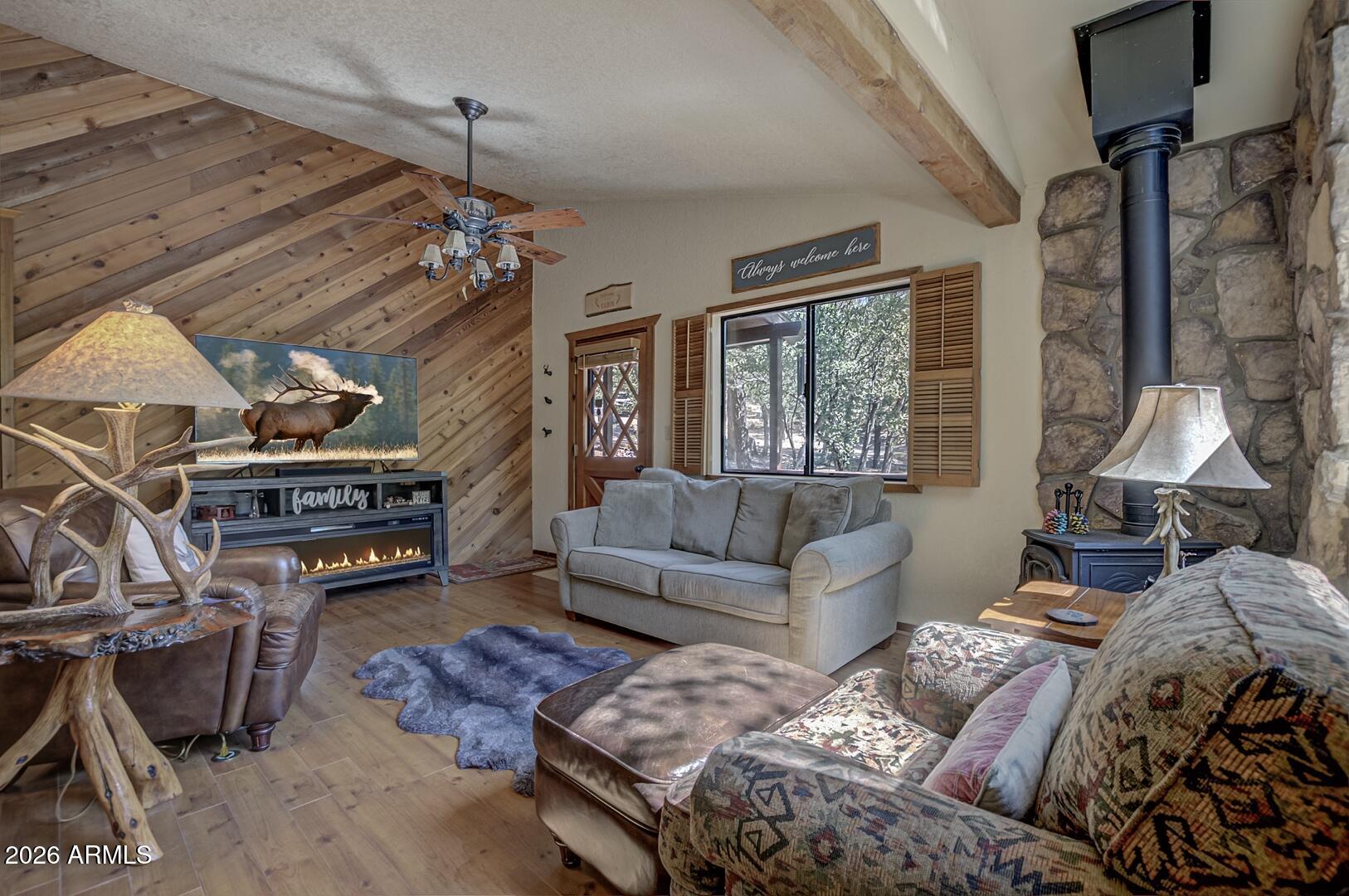 4705 N Oak Leaf Circle