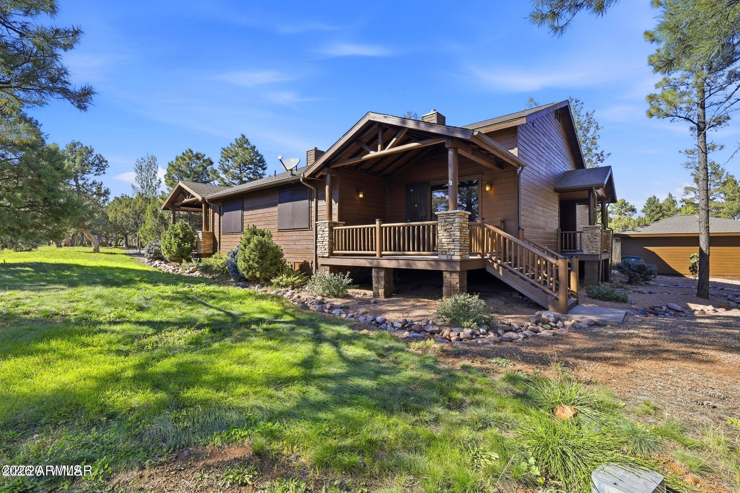 2741 W VILLA Loop