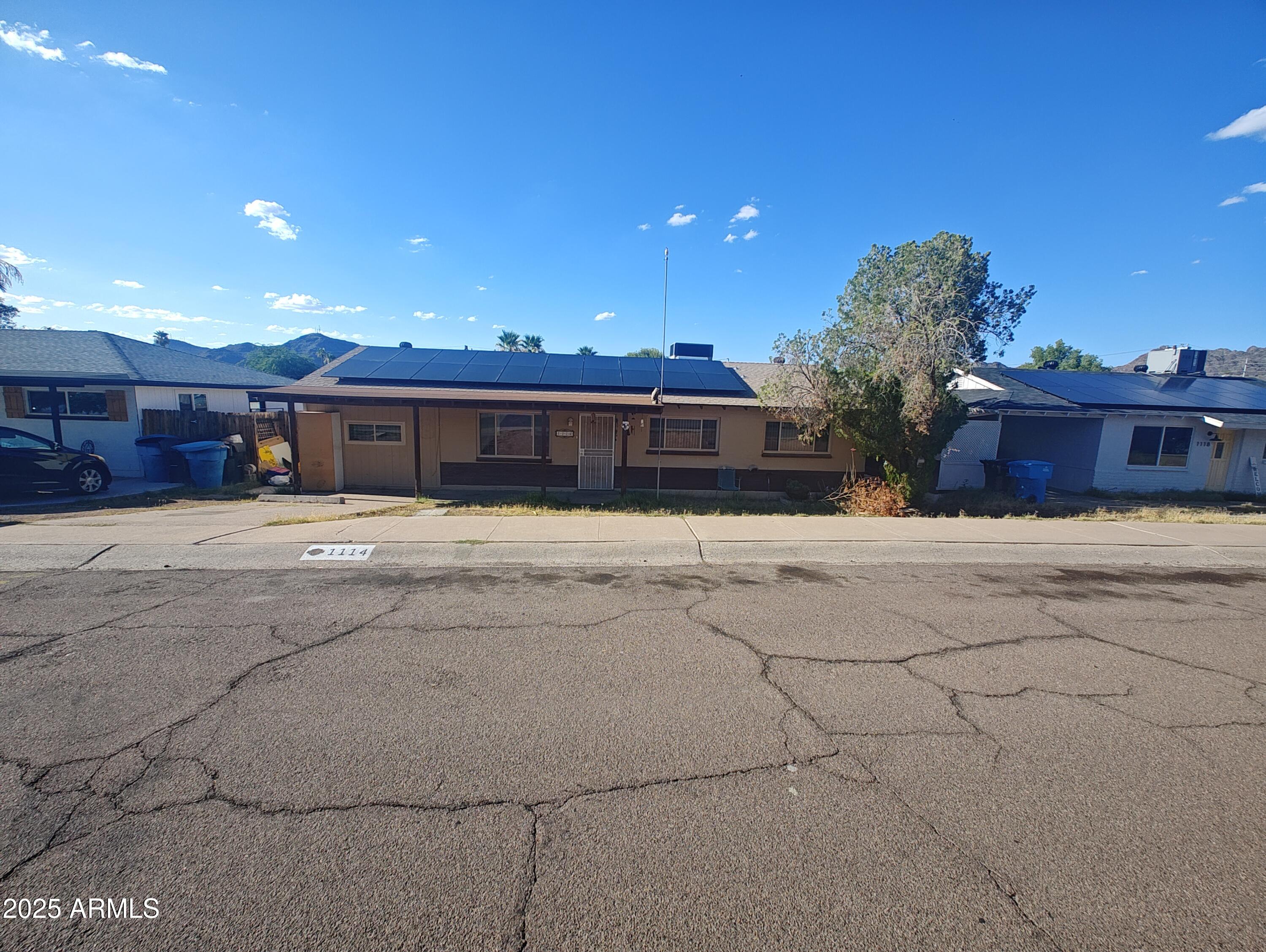 1114 E ORCHID Lane