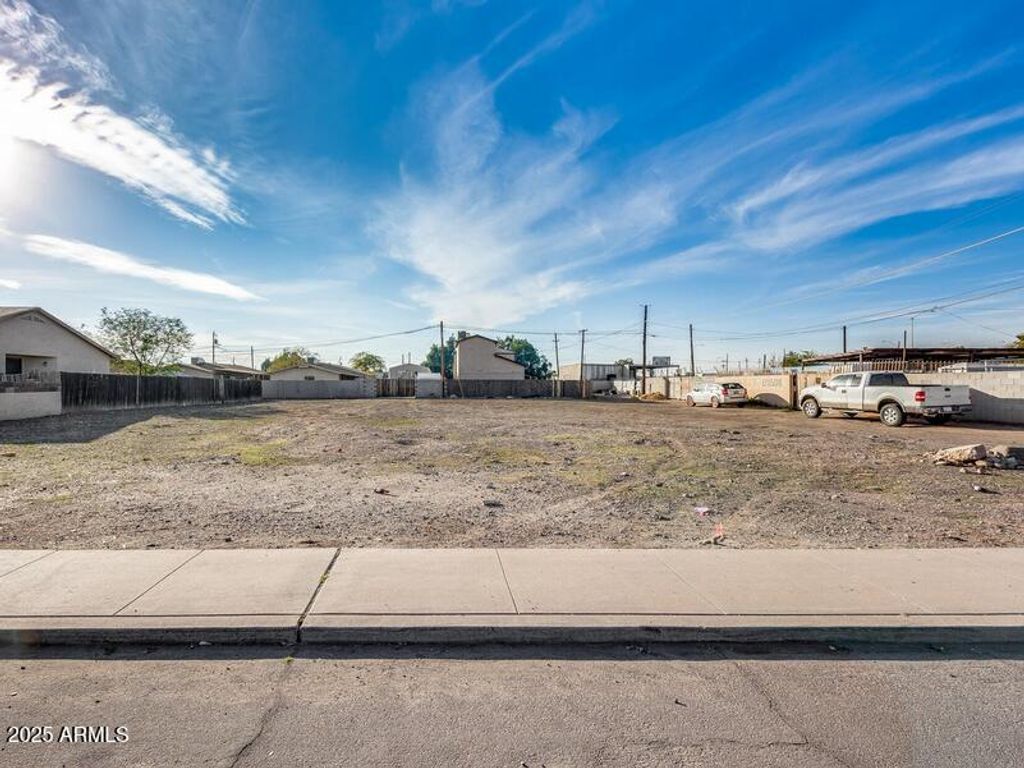Photo of 1218 S 13th Avenue #47, Phoenix, AZ 85007 (MLS # 6912919)