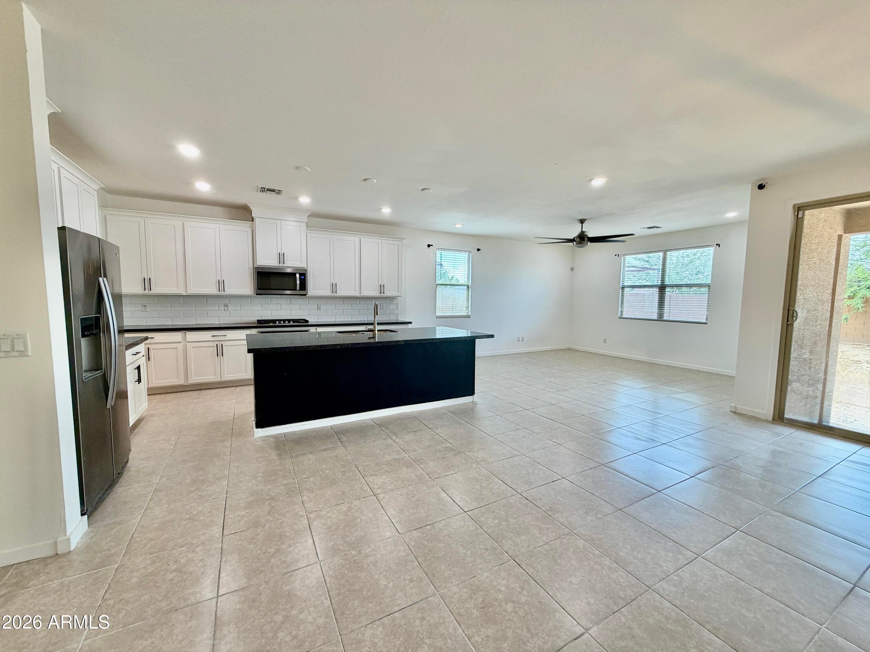 18083 W WOLF Street