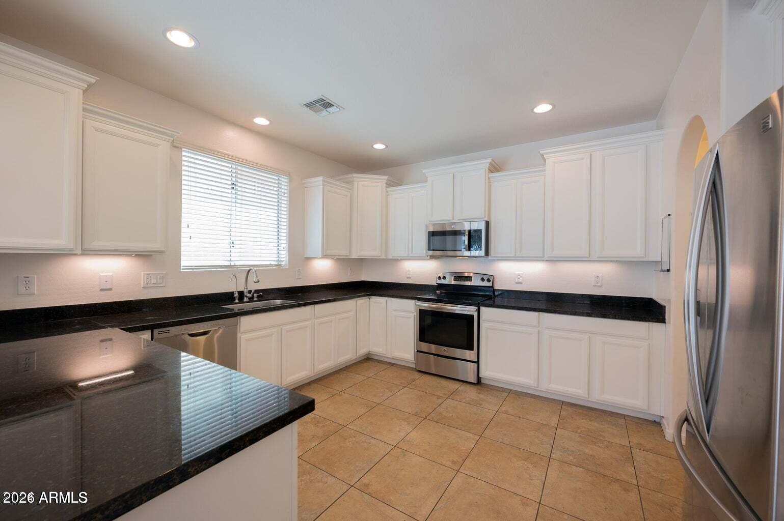 1067 S STORMENT Lane