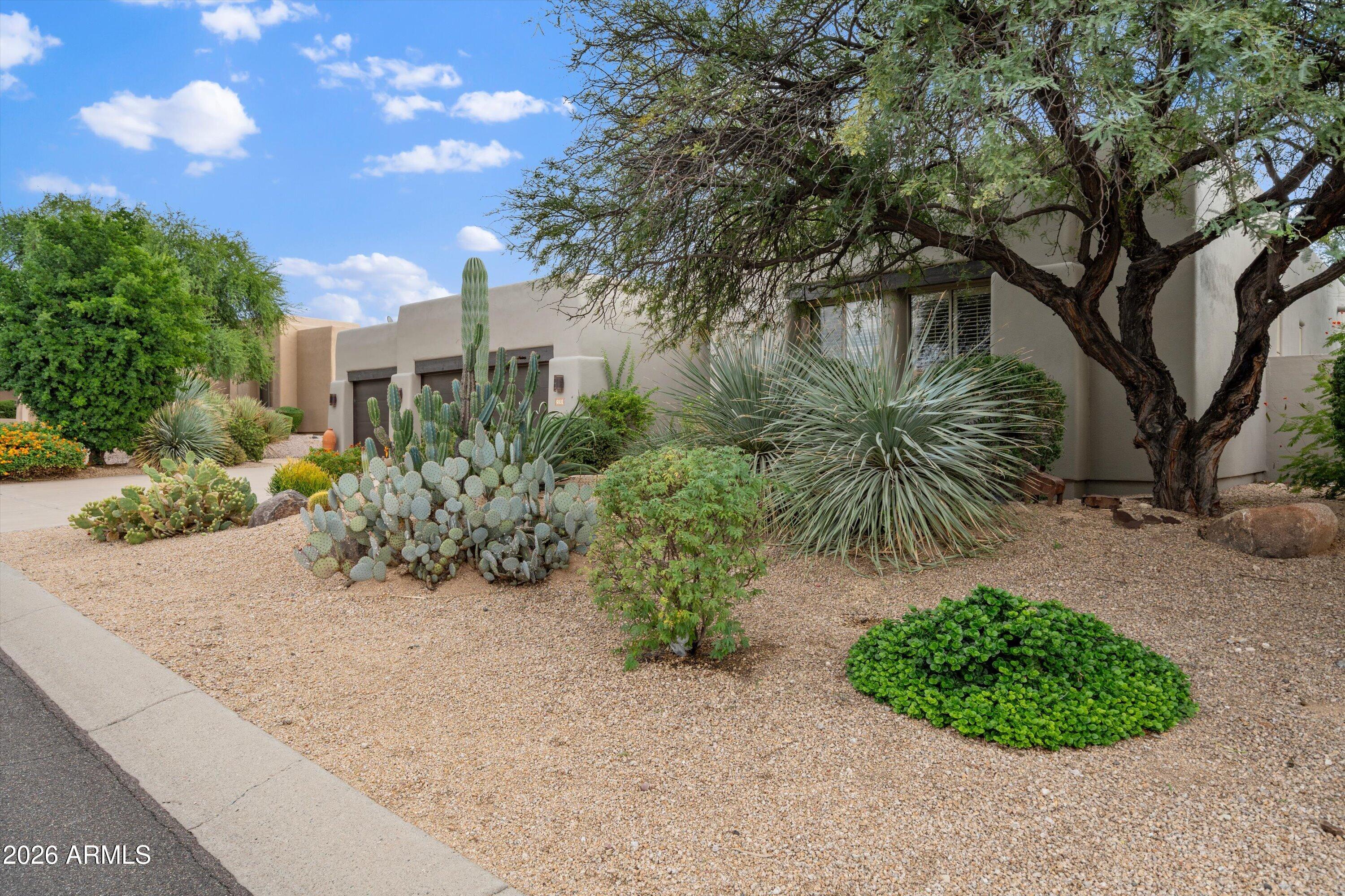9331 E HIDDEN GREEN Drive