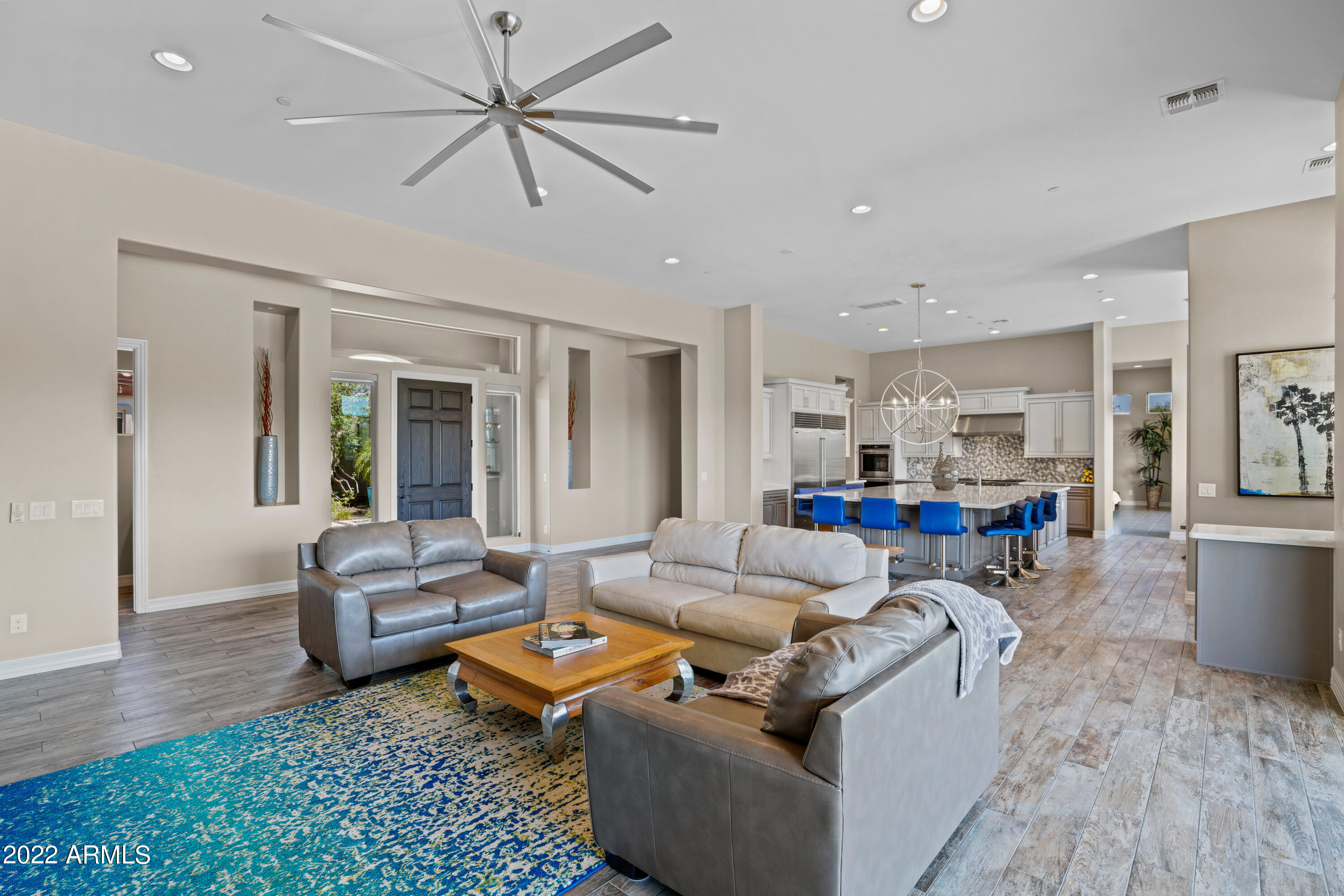 SAGUARO ESTATES - Residential