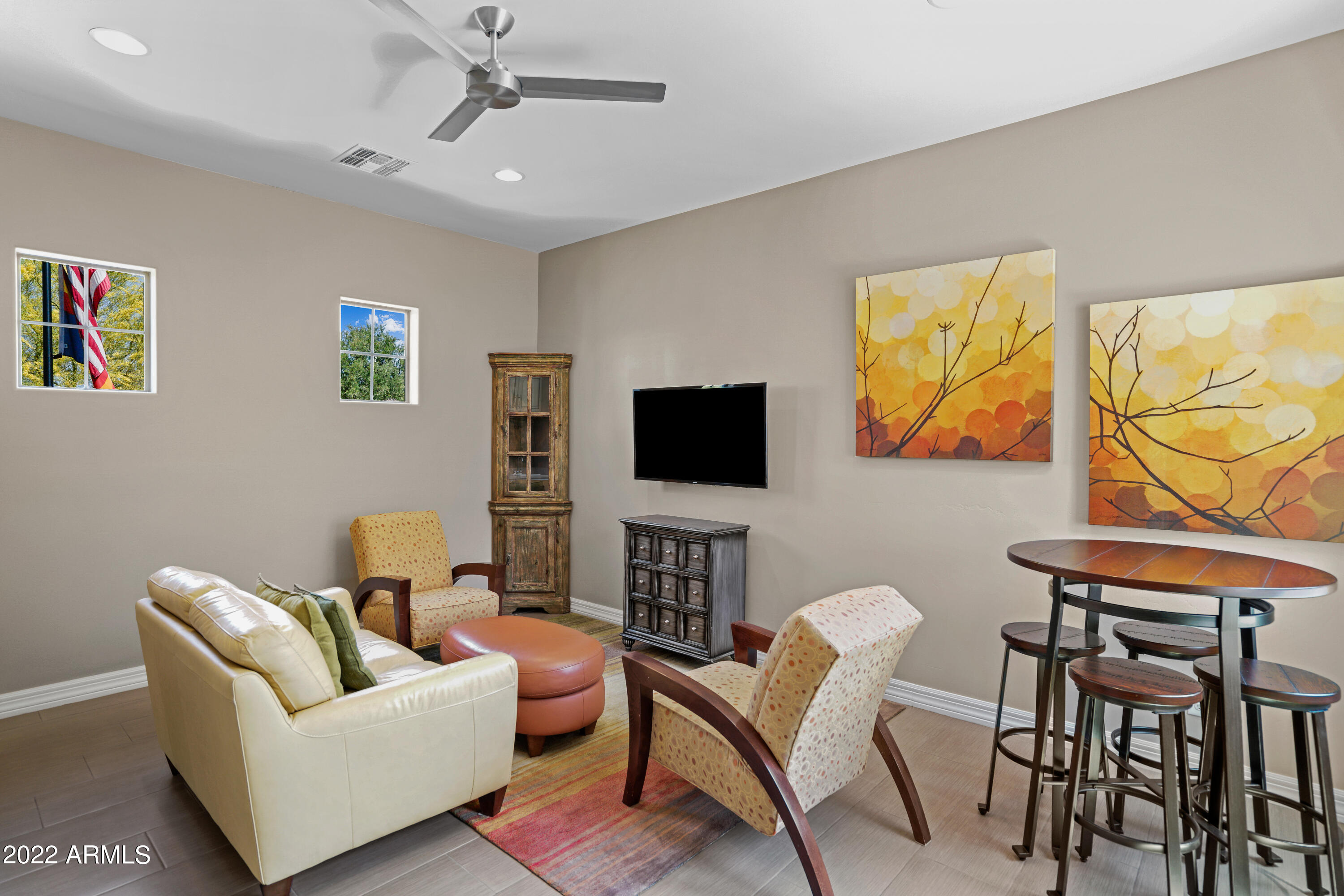 SAGUARO ESTATES - Residential