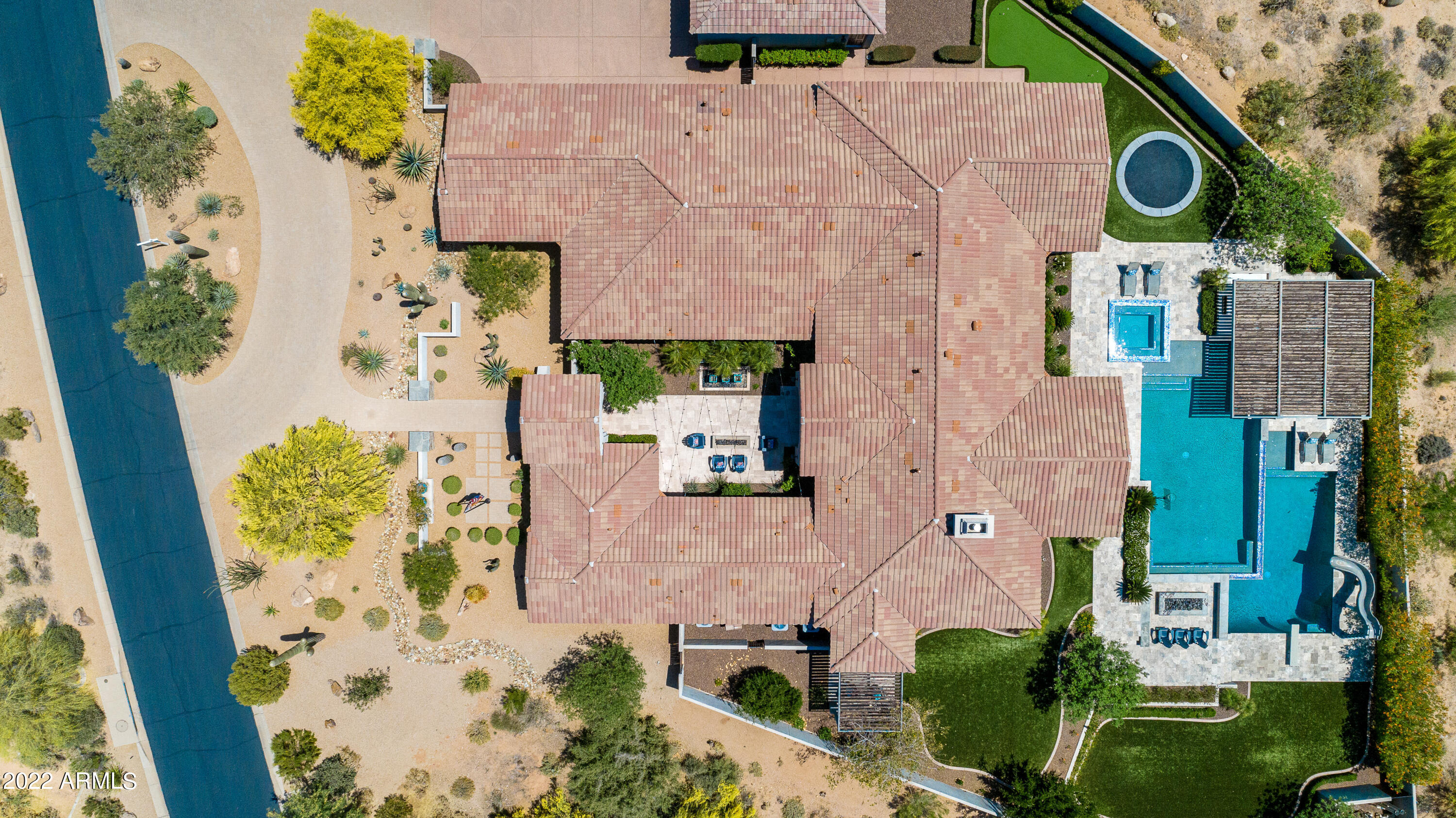 SAGUARO ESTATES - Residential
