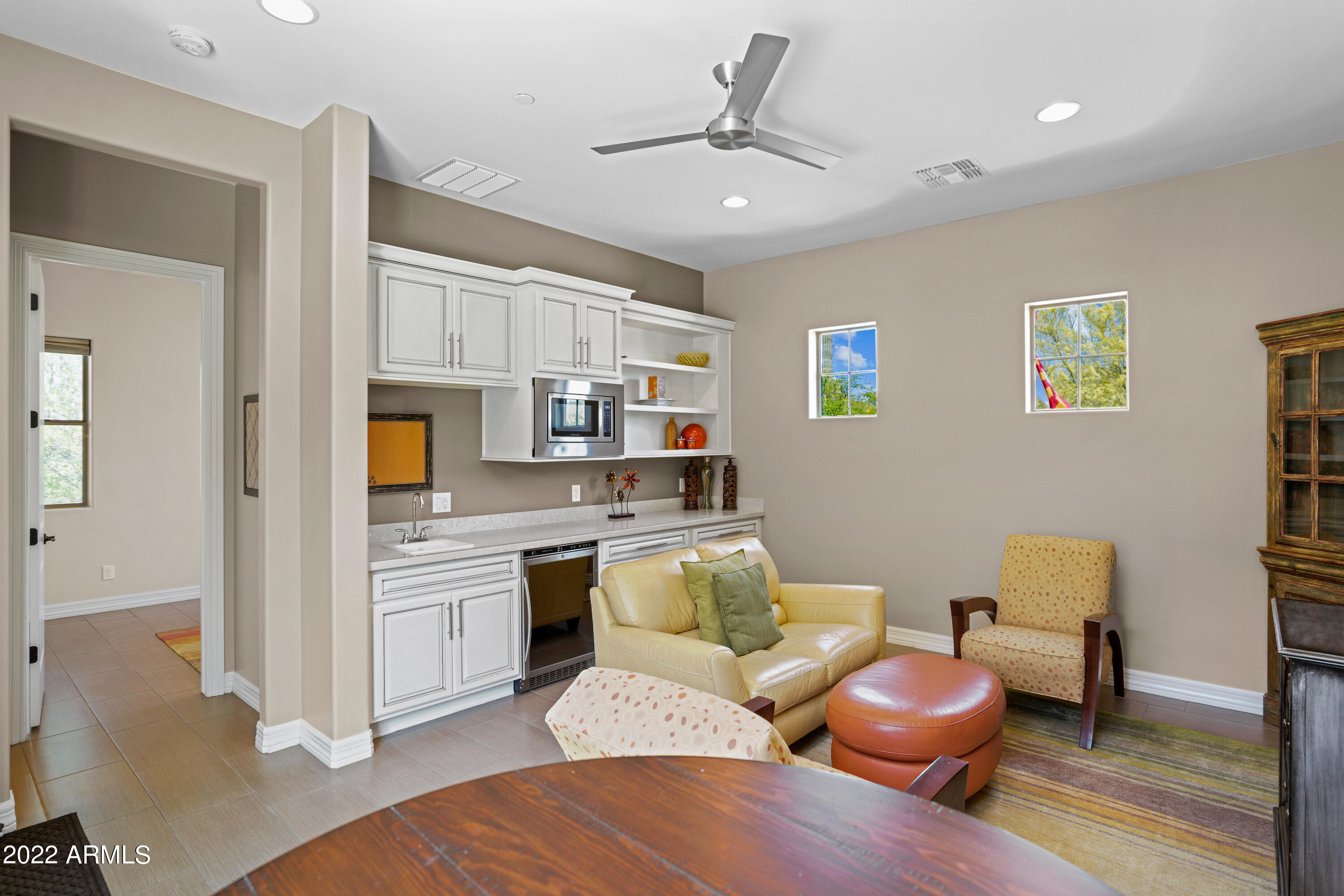 SAGUARO ESTATES - Residential