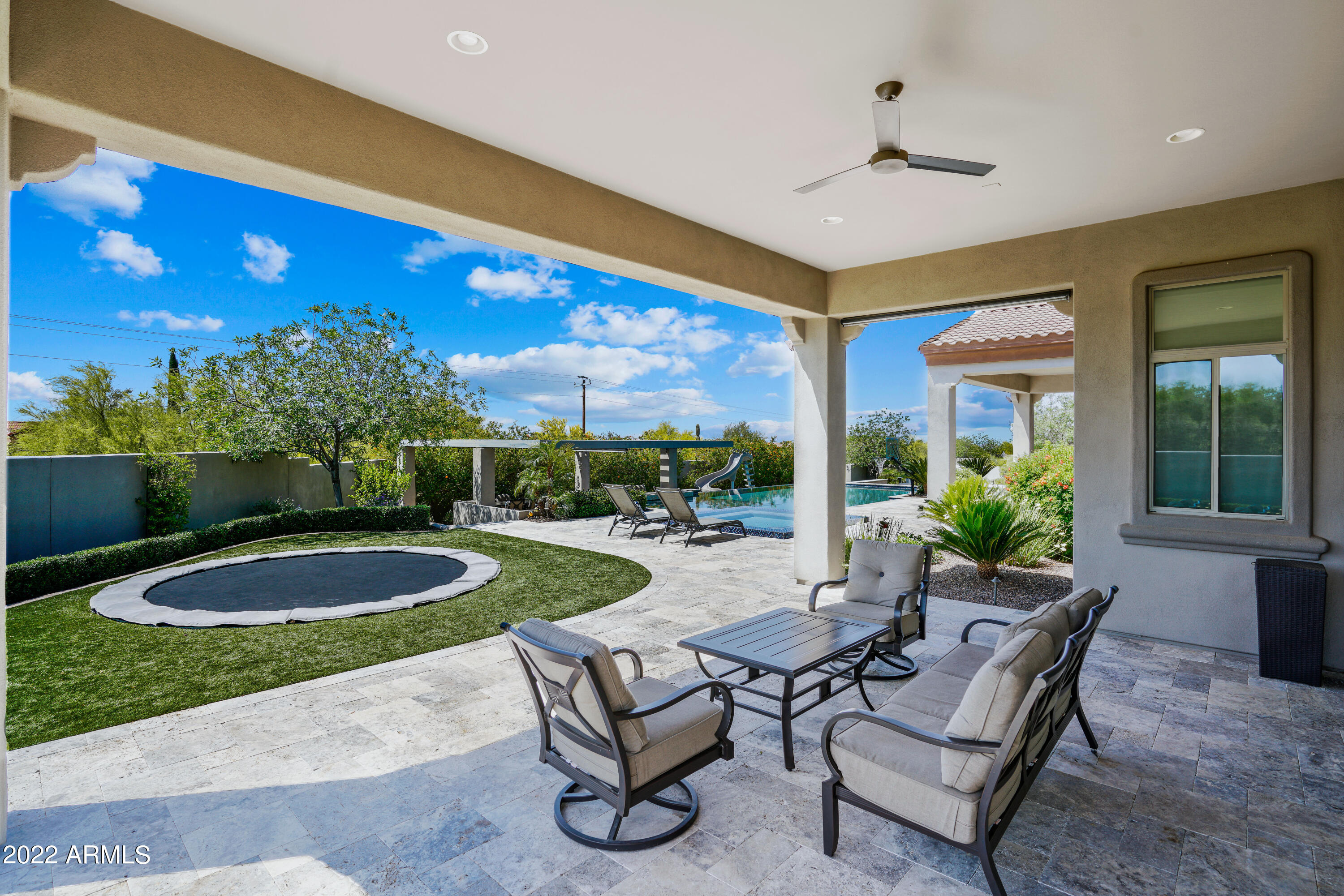 SAGUARO ESTATES - Residential