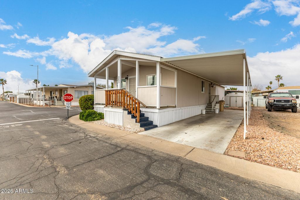 Photo of 4400 W Missouri Avenue #265, Glendale, AZ 85301 (MLS # 6987141)