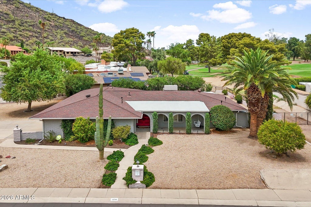 Photo of 974 W Moon Valley Drive, Phoenix, AZ 85023 (MLS # 7056424)
