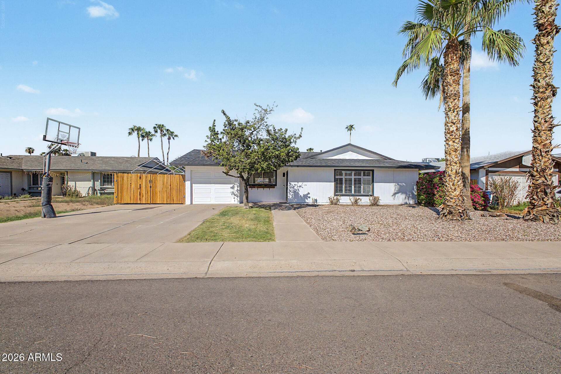 6212 S El Camino Drive