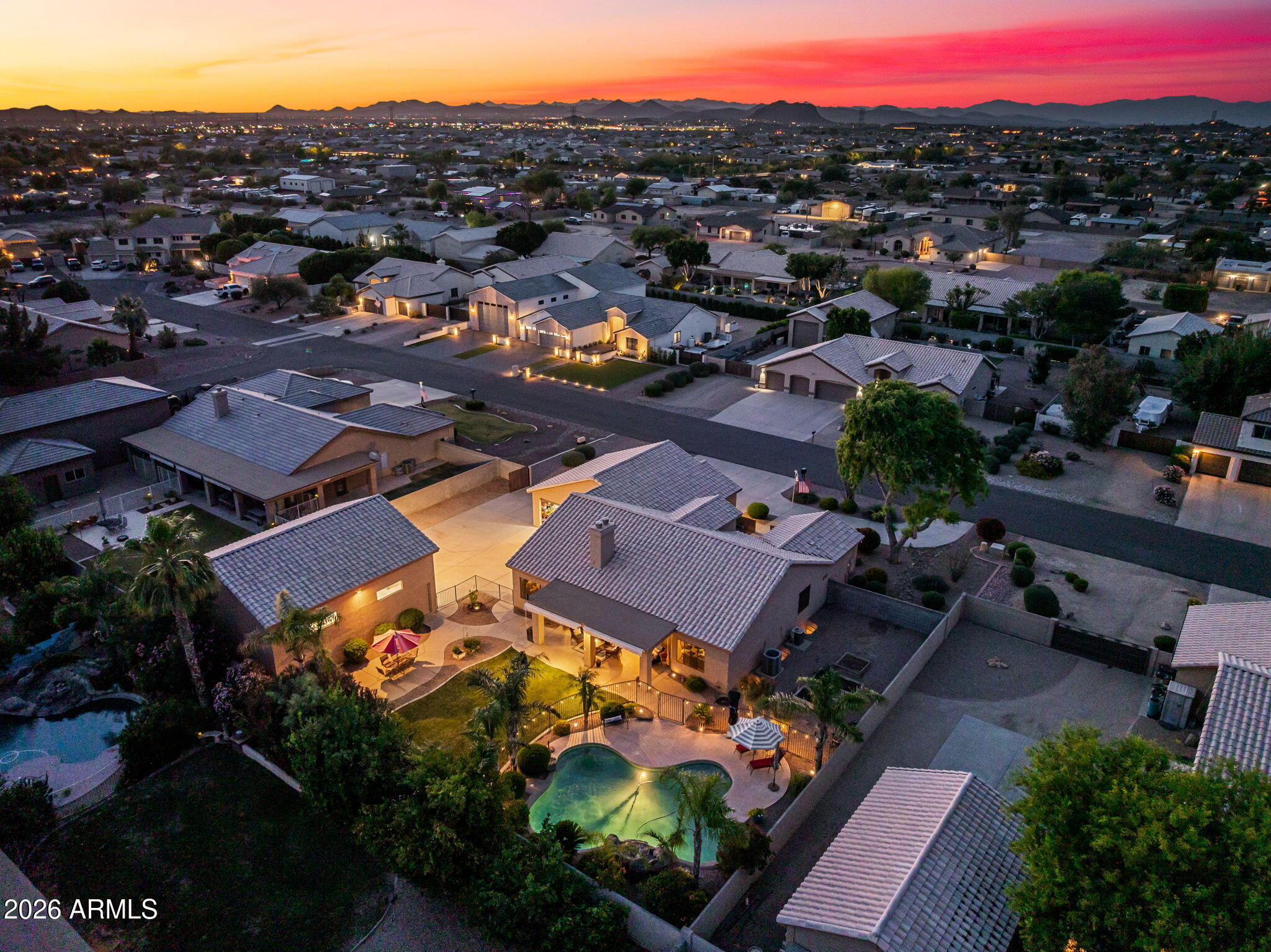 9131 W CIELO GRANDE --