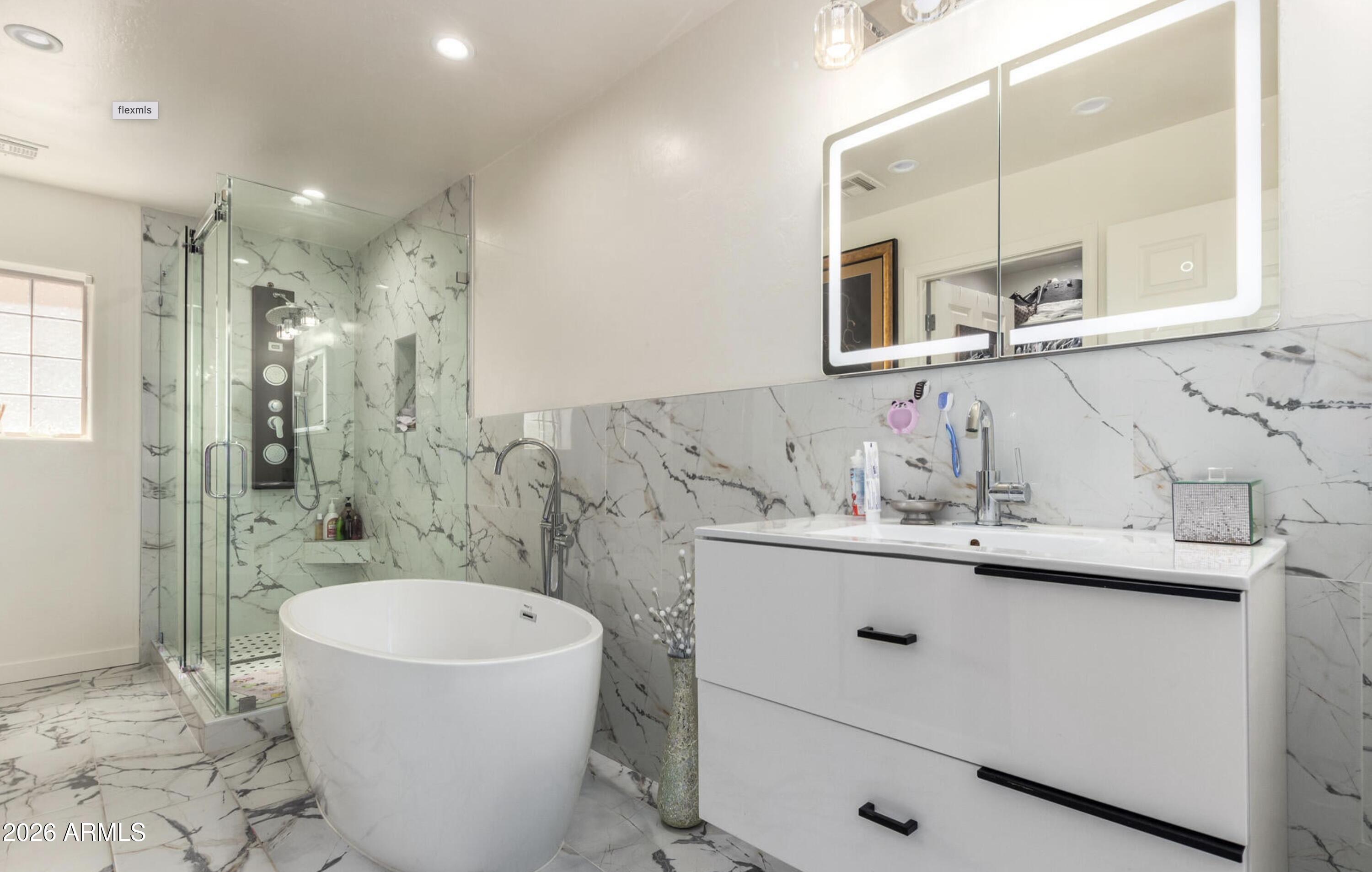 10225 W CAMELBACK Road 12