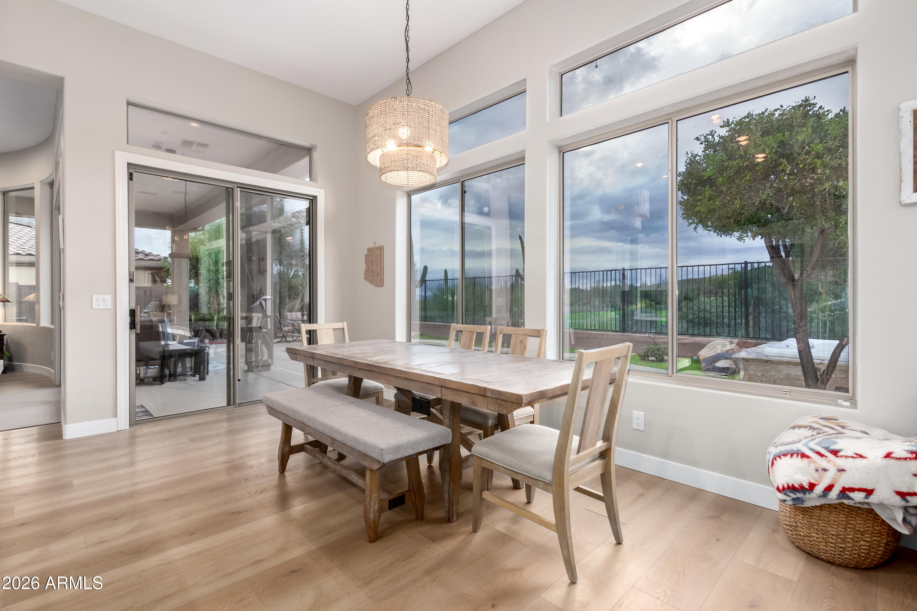 2302 W HAZELHURST Drive