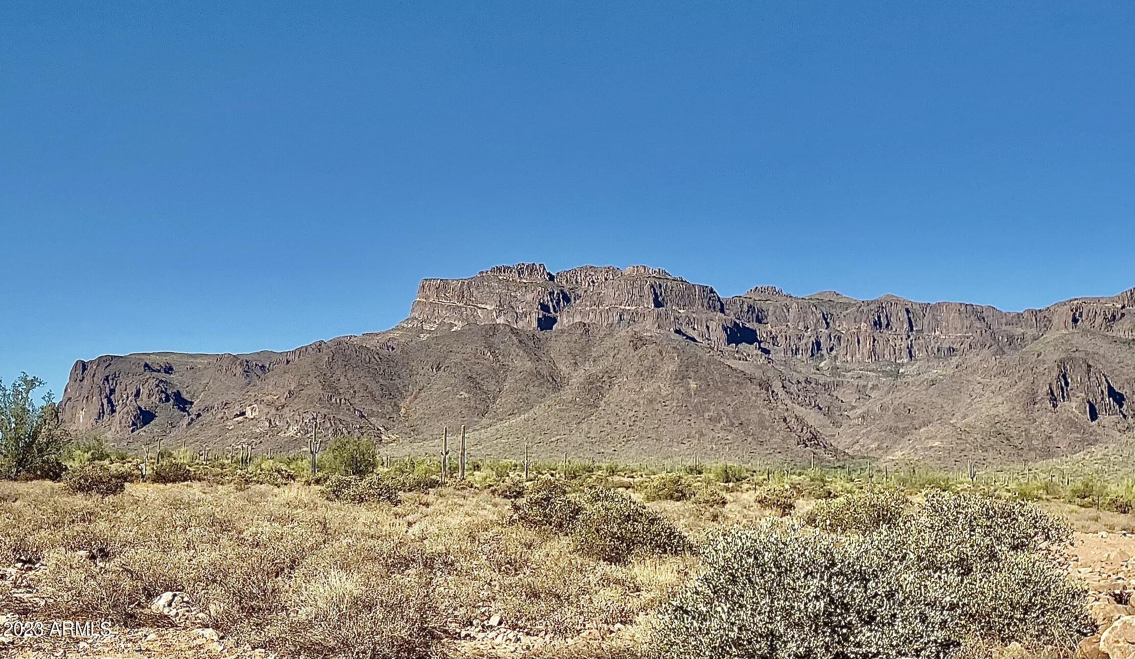 Photo 1 of 9 — 0 E Southern Avenue - Unit -, Gold Canyon, AZ 85118