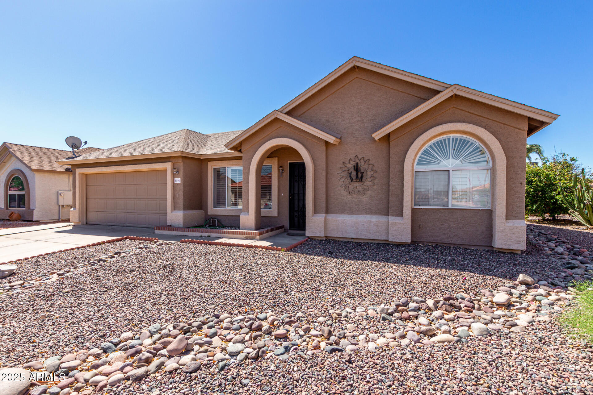 1501 E COLONIAL Drive