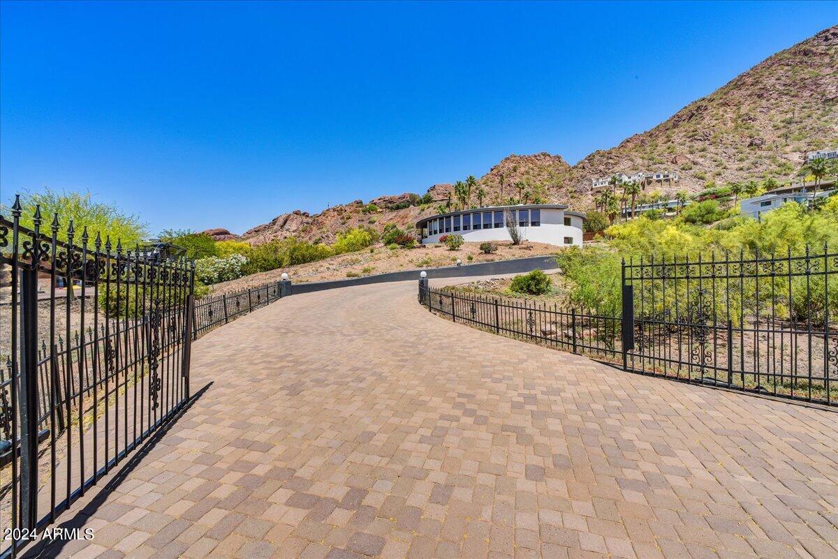 COPELAND HILL - Residential