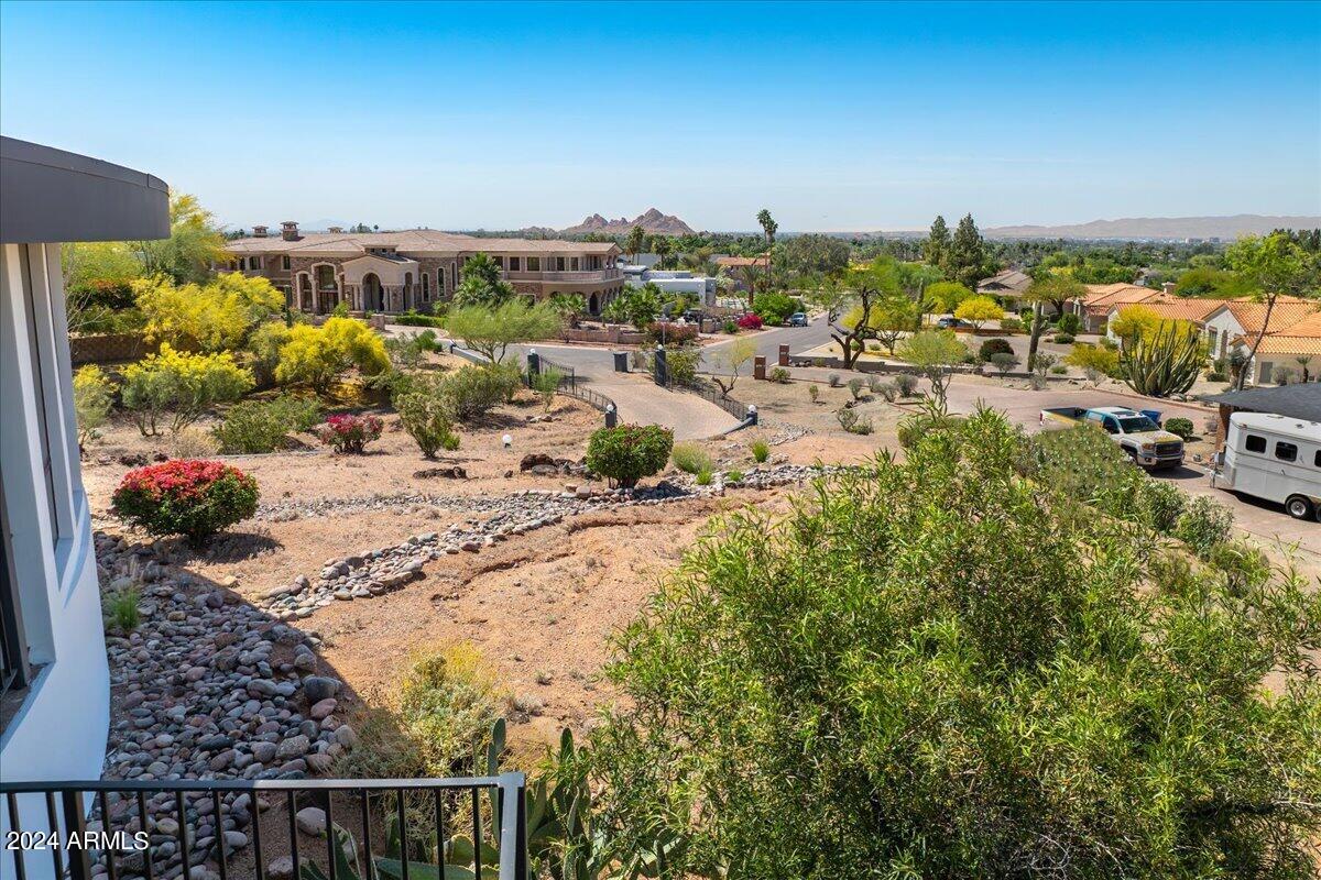 COPELAND HILL - Residential