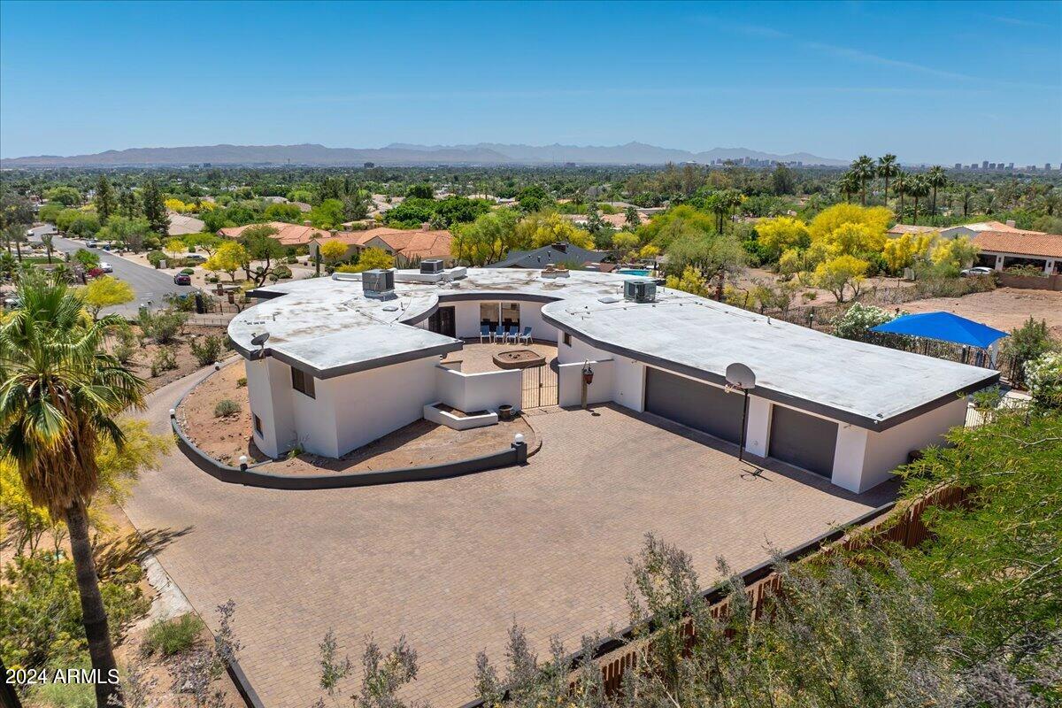 COPELAND HILL - Residential