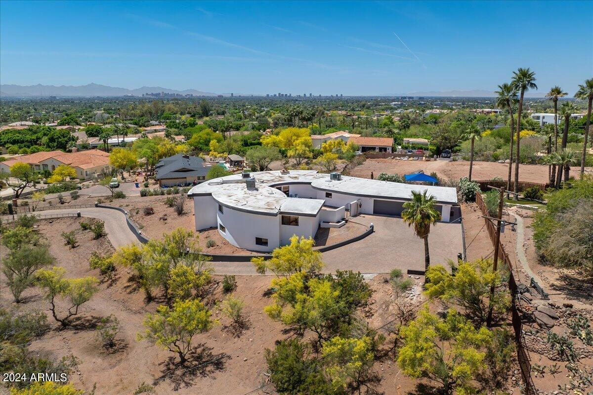 COPELAND HILL - Residential