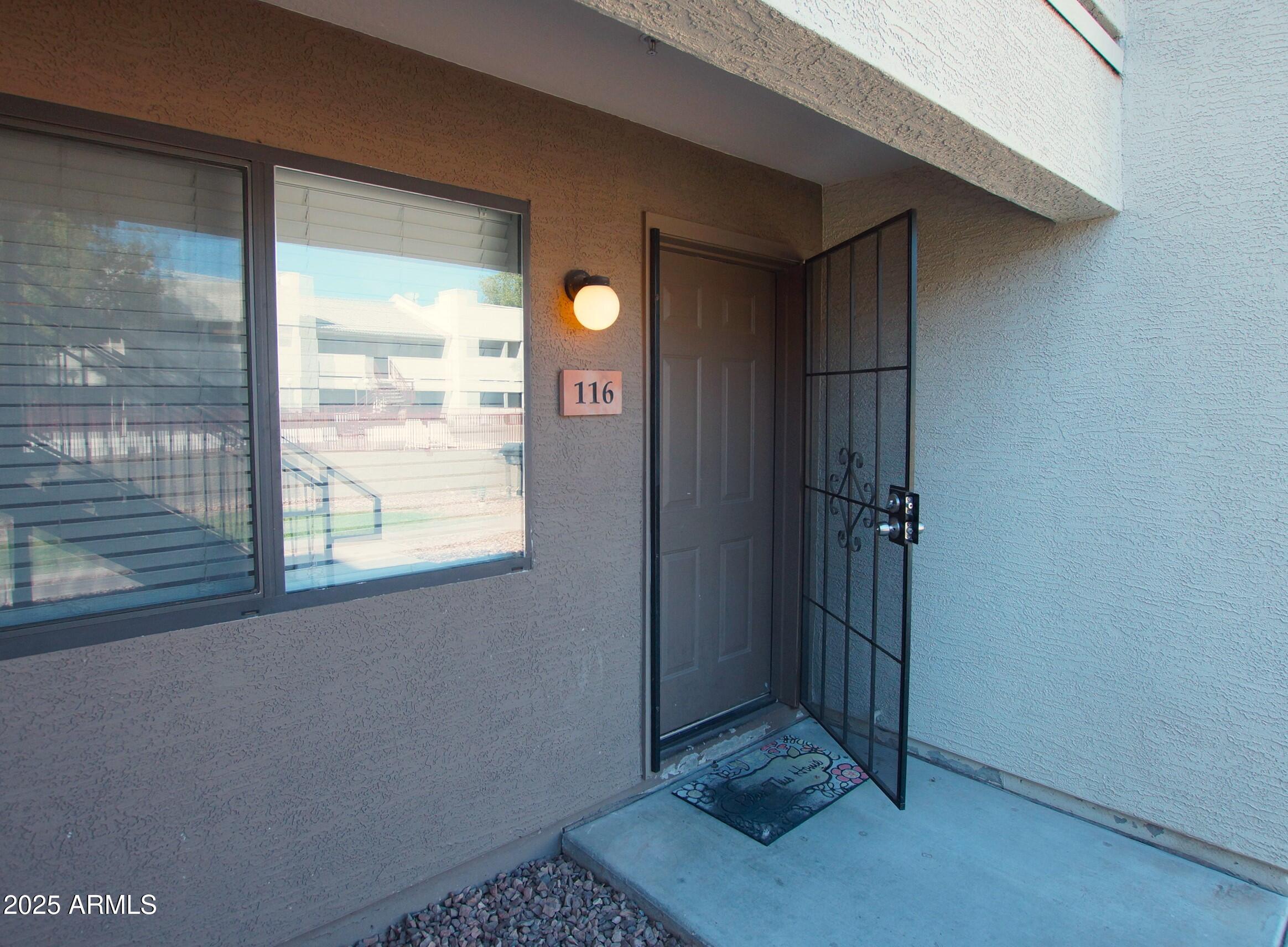 3301 E EARLL Drive 116