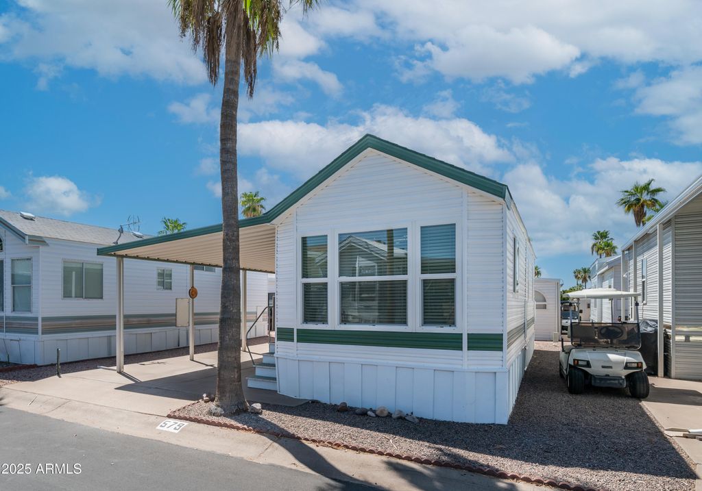 Photo of 579 Jaspar Drive #579, Apache Junction, AZ 85119 (MLS # 6902435)