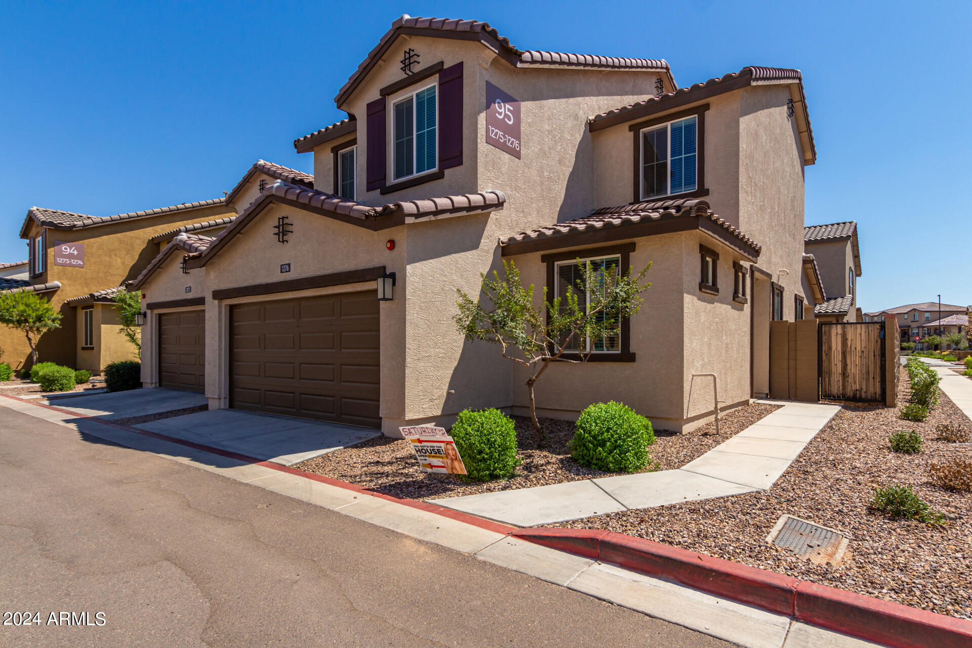 View Chandler, AZ 85225 condo