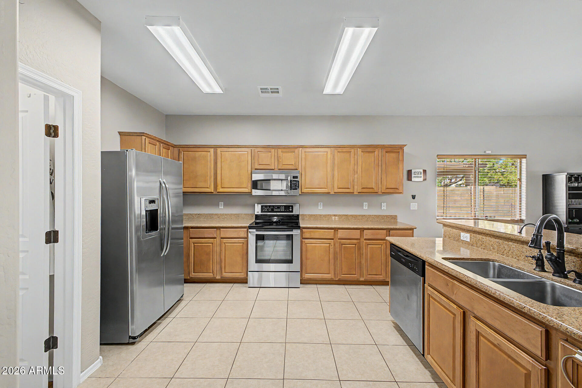 222 E MOUNTAIN VIEW Road