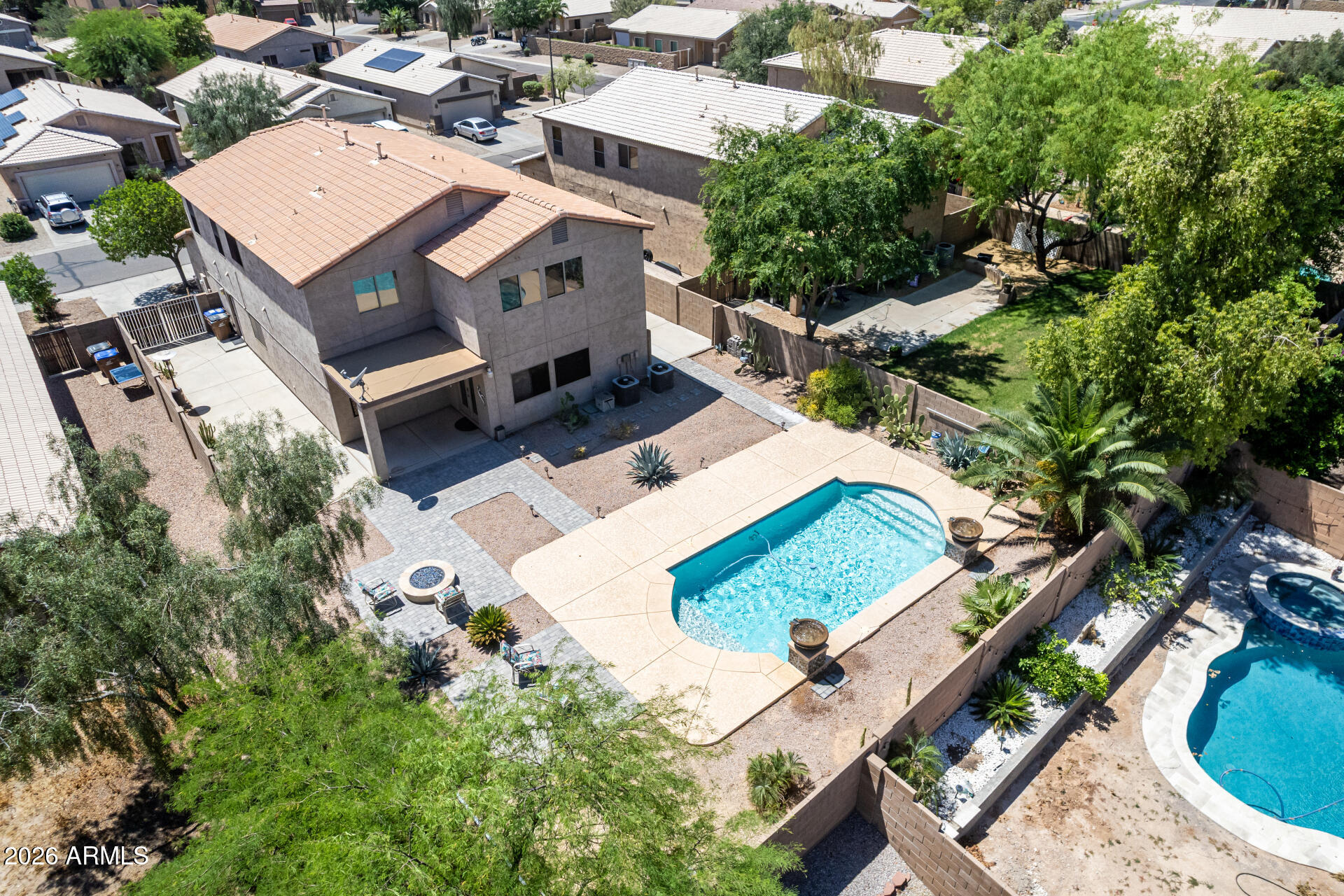 222 E MOUNTAIN VIEW Road